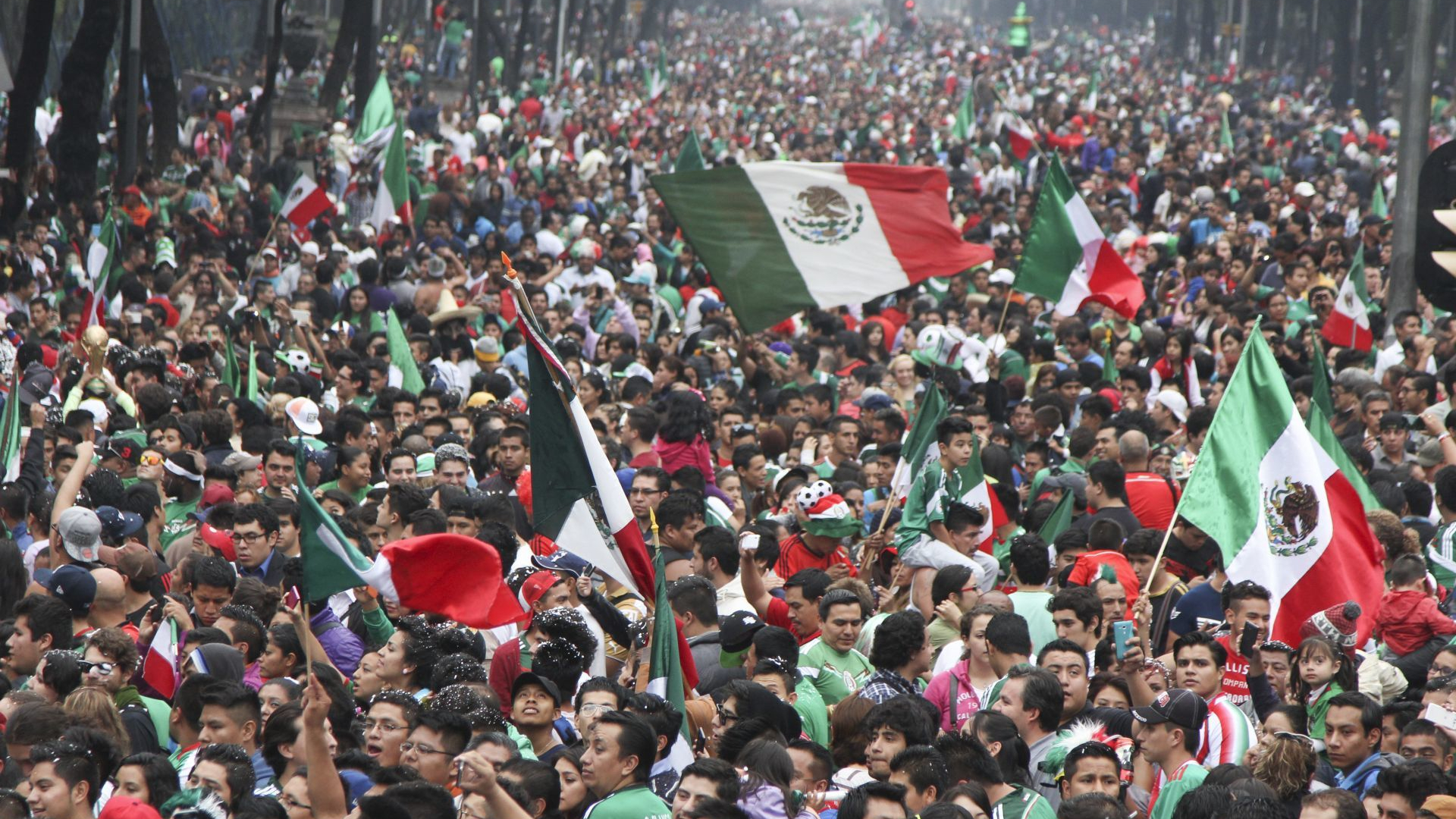 Los Estados Unidos Mexicanos pasarían a llamarse simplemente México (Foto: Cuartoscuro)