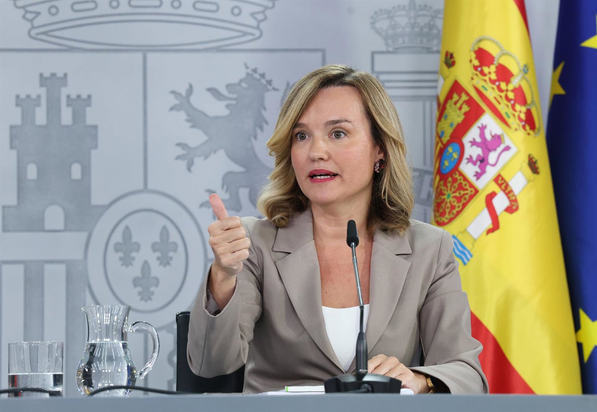 El Gobierno pide a Mazón que escuche a las víctimas de la dana, que reclaman que no vaya al funeral de Estado - Infobae