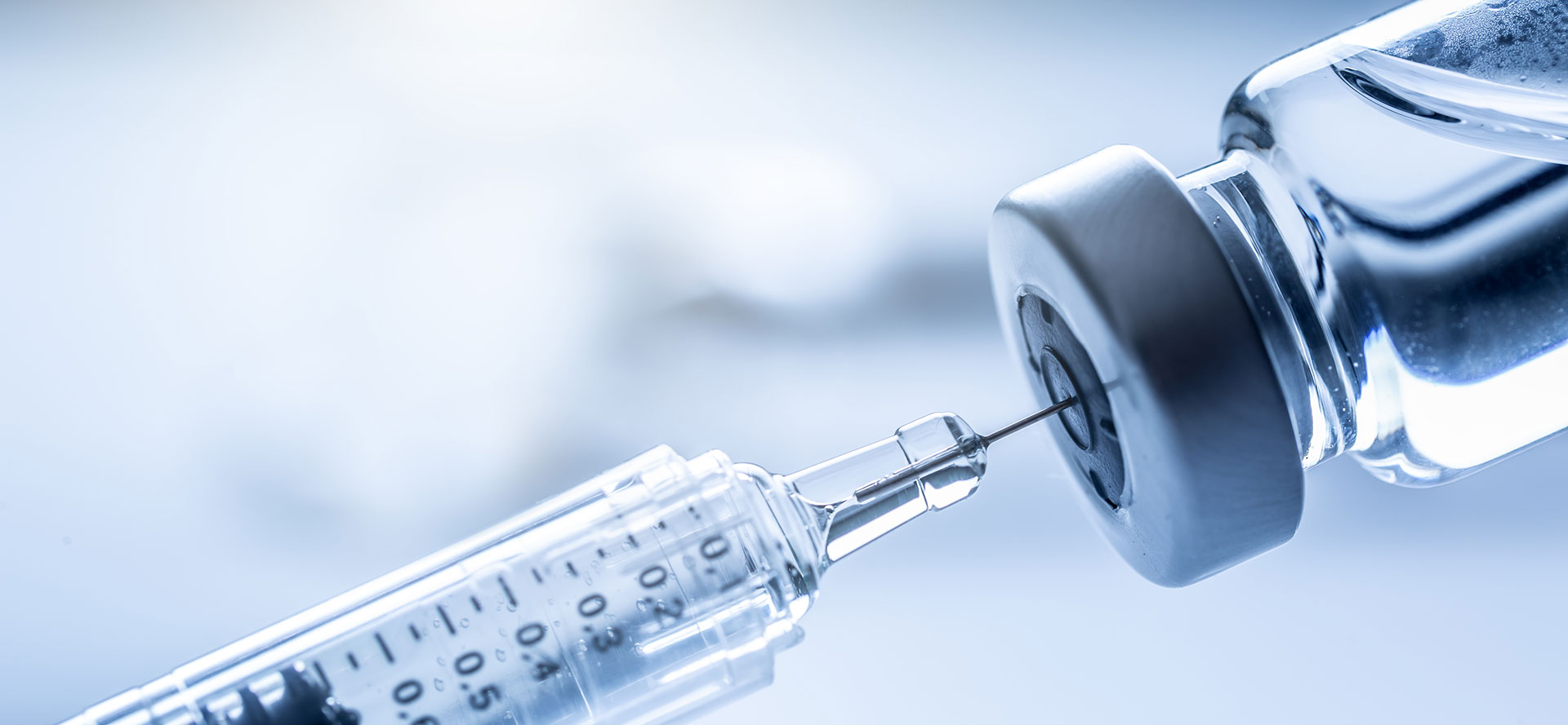 La mejor manera de evitar las complicaciones por la gripe es a través de la vacunación (Getty)