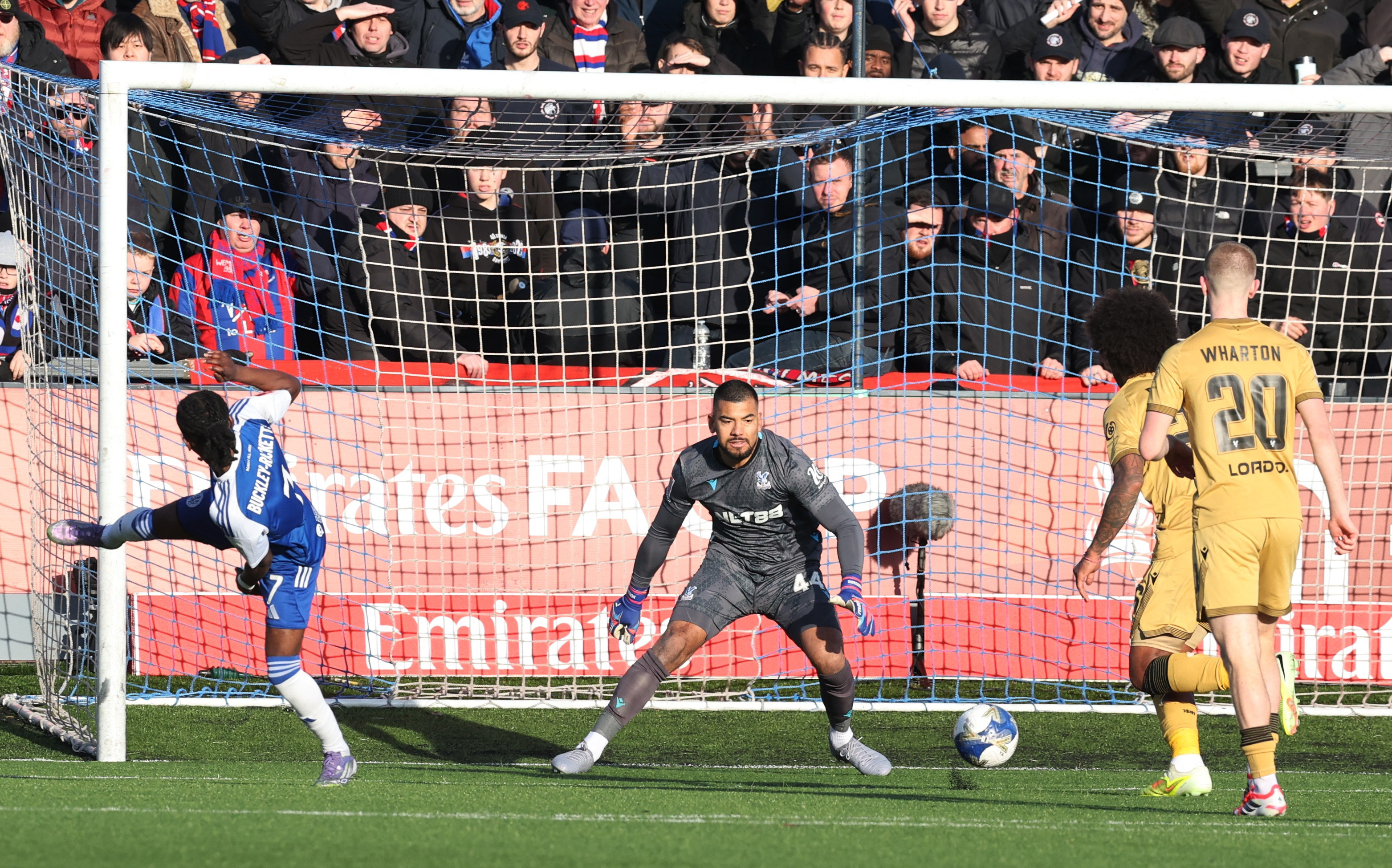 Cayó un hombre por narcomenudeo y está vinculado con dos mujeres que intentaron ingresar droga a un penal de Córdoba