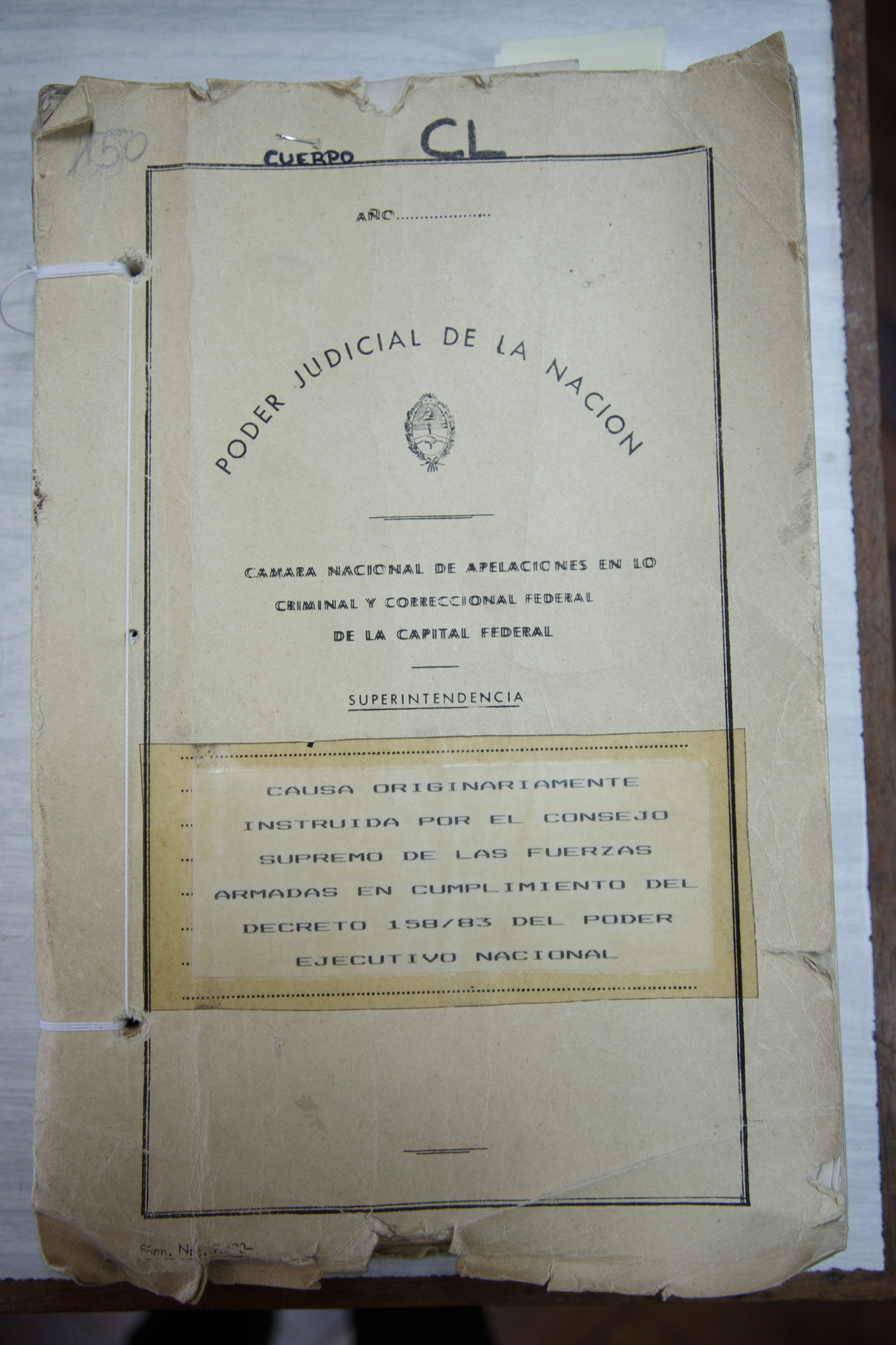La carátula del cuerpo 150 (numerado en romanos CL) donde comienza la sentencia que se firmó el 9 de diciembre de 1985