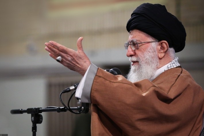 Irán es el tercer país señalado como un peligro para la seguridad nacional, con “al menos 10 amenazas potenciales” para “secuestrar o, incluso, asesinar a individuos británicos o basados en Gran Bretaña, considerados enemigos del régimen”

