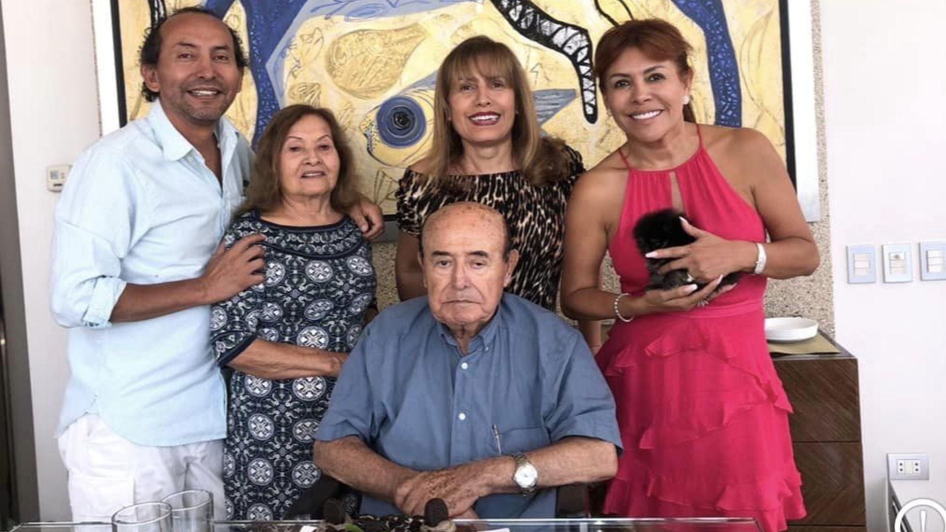El padre de Magaly Medina, Luis Medina, falleció a los 93 años.