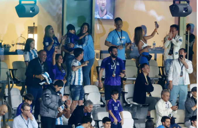 La familia de Messi en el estadio  Lusail (Foto: Reuters)
