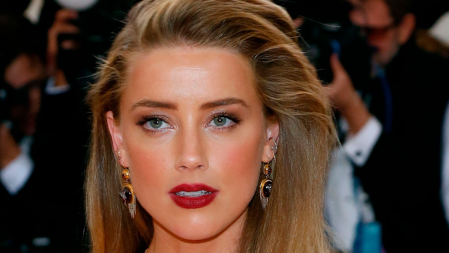 Para poder pagarle a Johnny Depp, Amber Heard recibió una oferta millonaria para realizar una película porno  