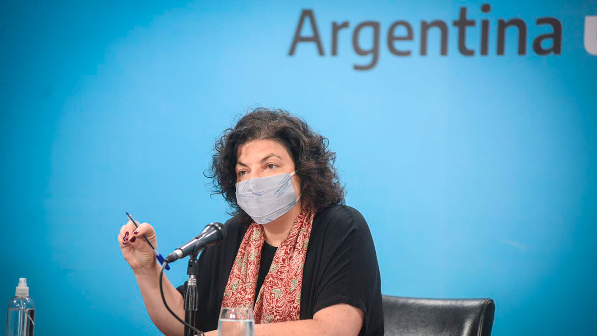La ministra de Salud, Carla Vizzotti, aseguró que "las vacunas no vencen"