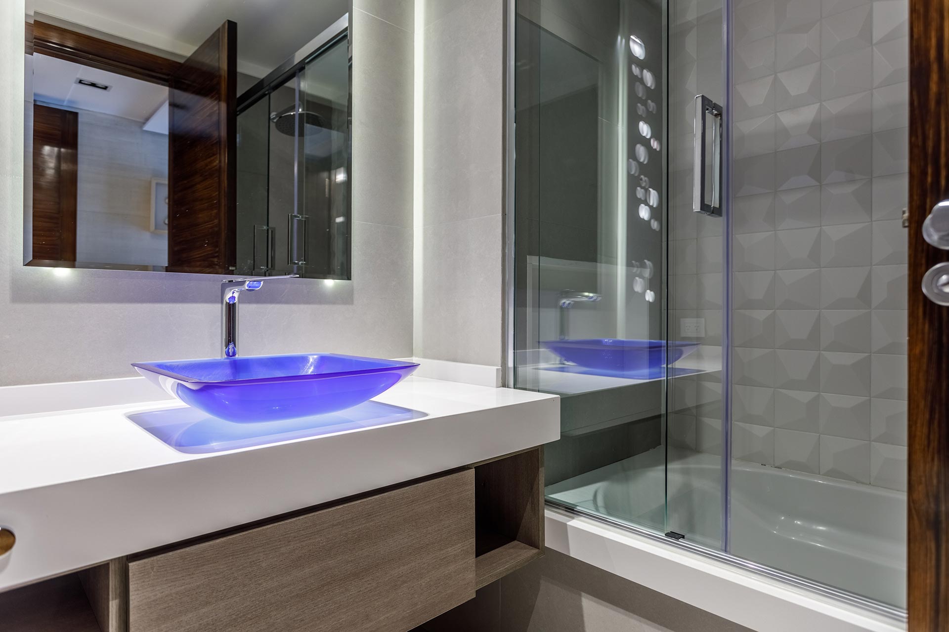 Sea vivienda premium o estándar es ideal verificar cómo funciona el agua en canillas y duchas, por ejemplo