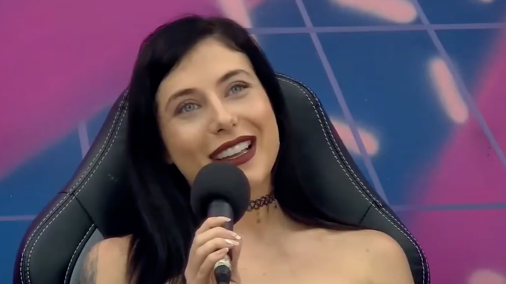 Itsthecrazylatina desnuda