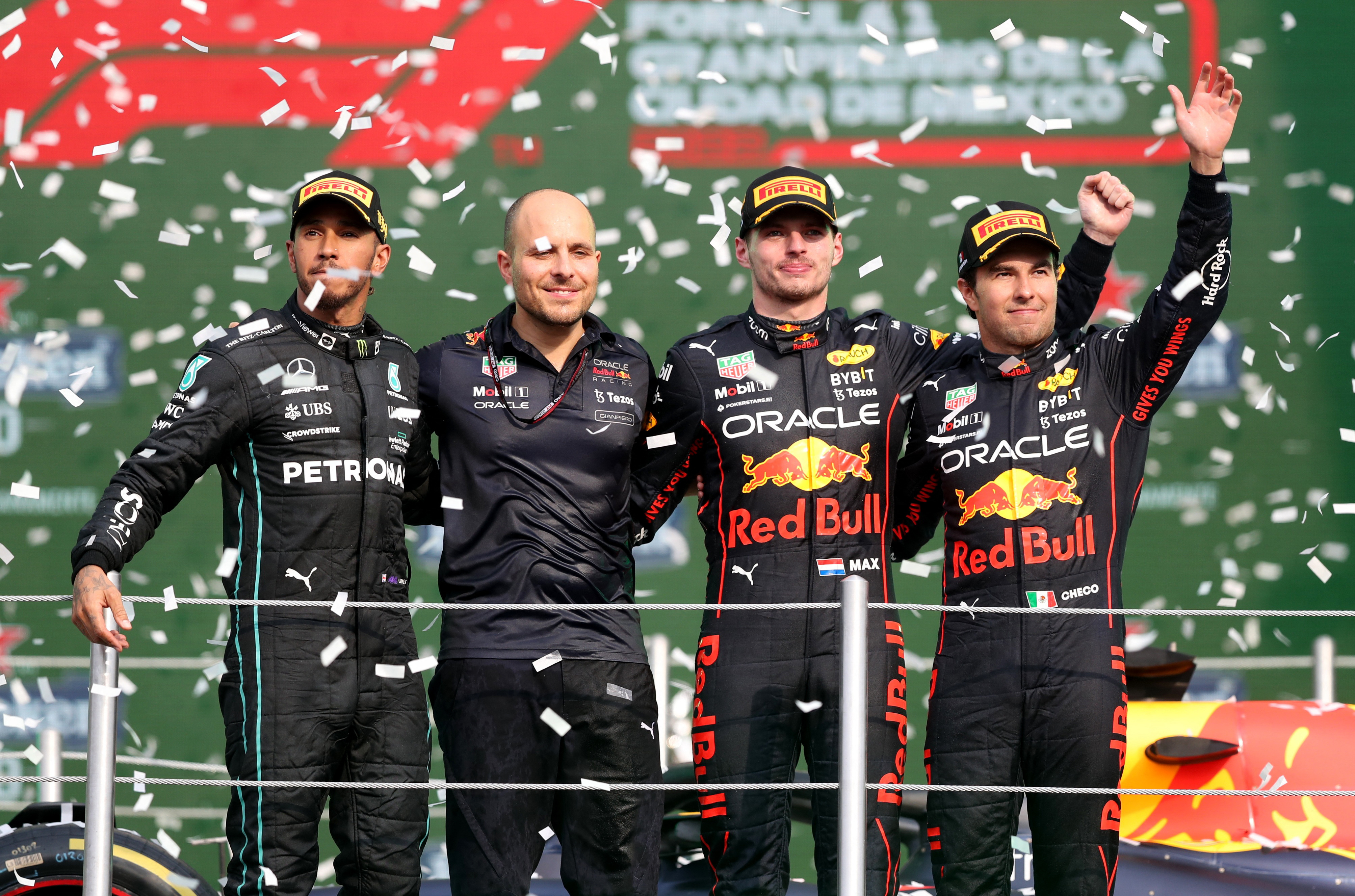 Max Verstappen, Lewis Hamilton y Checo Pérez se llevaron el podio en el Gran Premio de México 2022 (Foto: REUTERS/Edgard Garrido)
