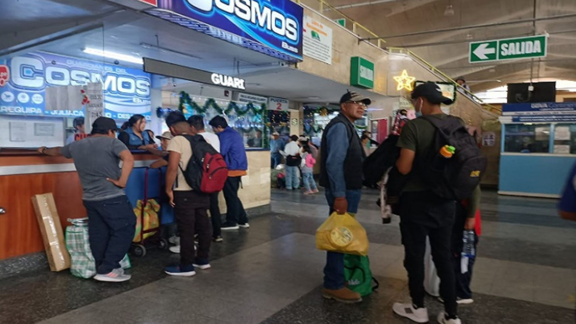 Continúa suspendida la venta de pasajes terrestres hacia el sur del país. (Foto referencial / Andina)