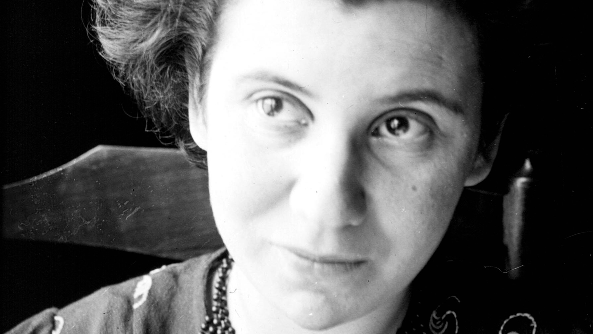 El diario de Etty Hillesum, la chica que reveló su vida sexual y hablaba  con Dios en medio del horror nazi - Infobae