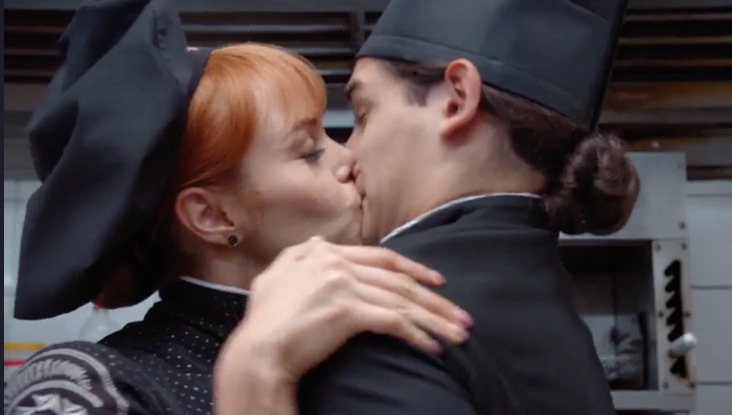 Así fue el apasionado beso entre el hijo de Juan Osorio y la novia de su papá en plena telenovela