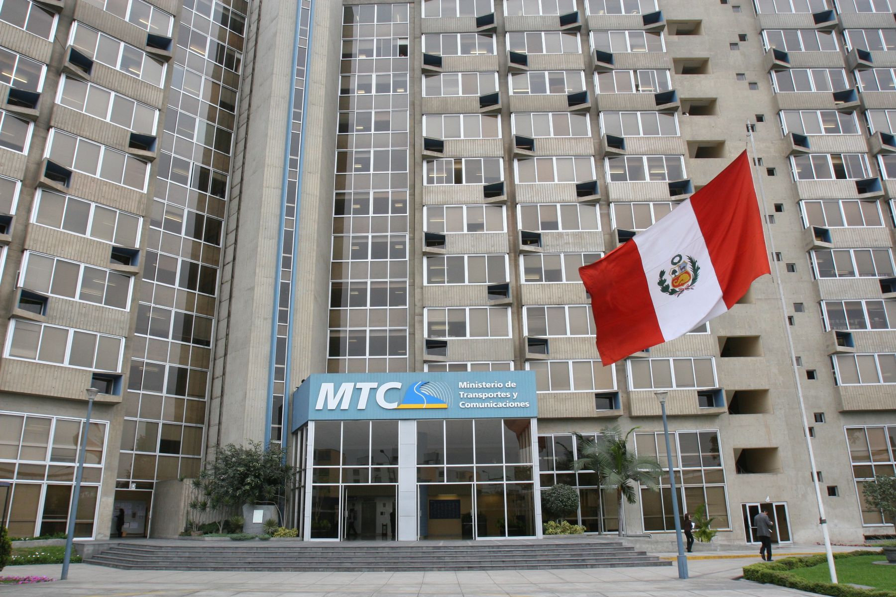 Ministerio de Transporte y Comunicaciones involucrado en nueva denuncia. (Andina)
