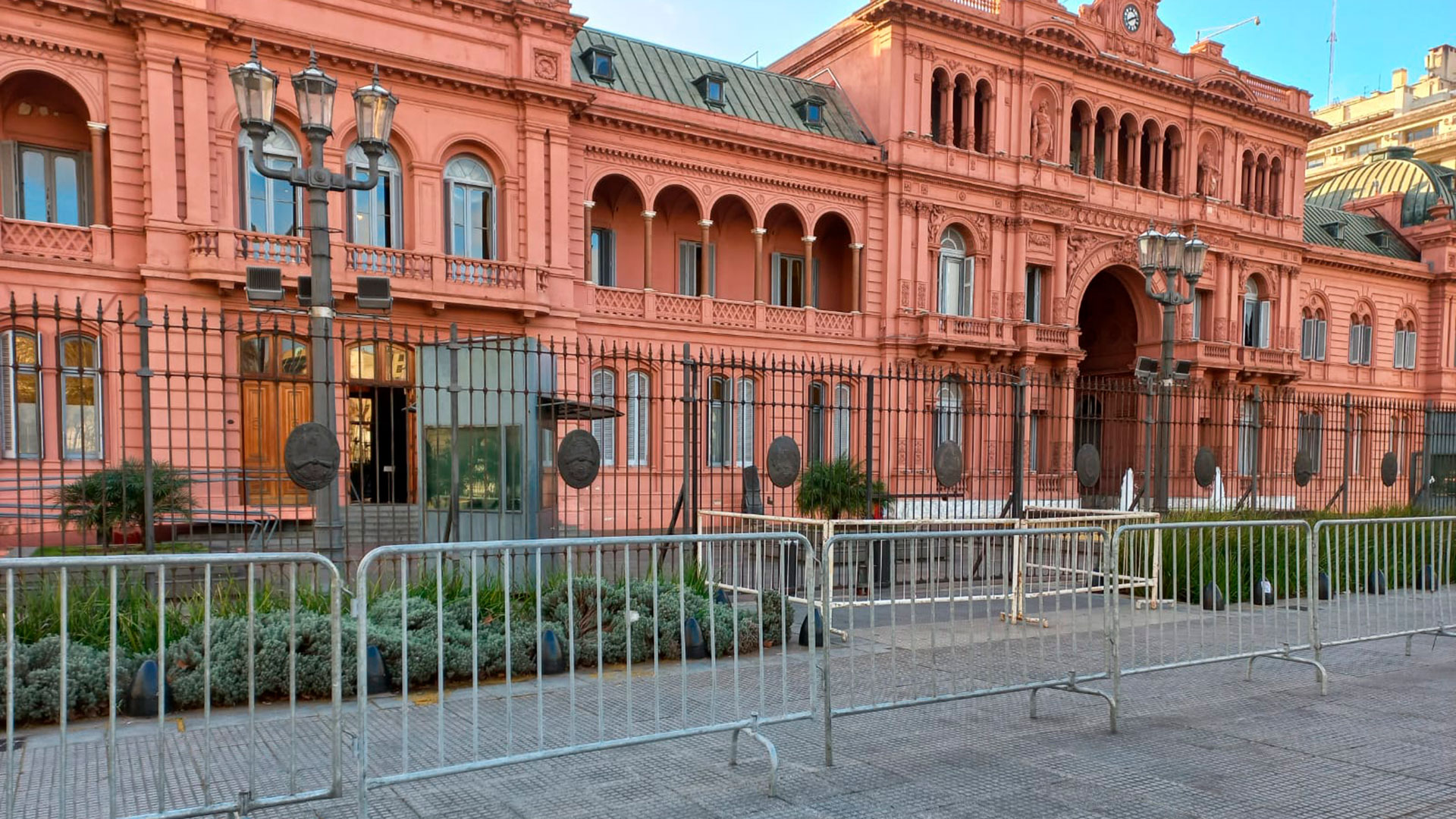 Alberto Fernández Se Reunió Con Los Ministros En Casa Rosada Donde Se Reforzó La Seguridad Tras 2416