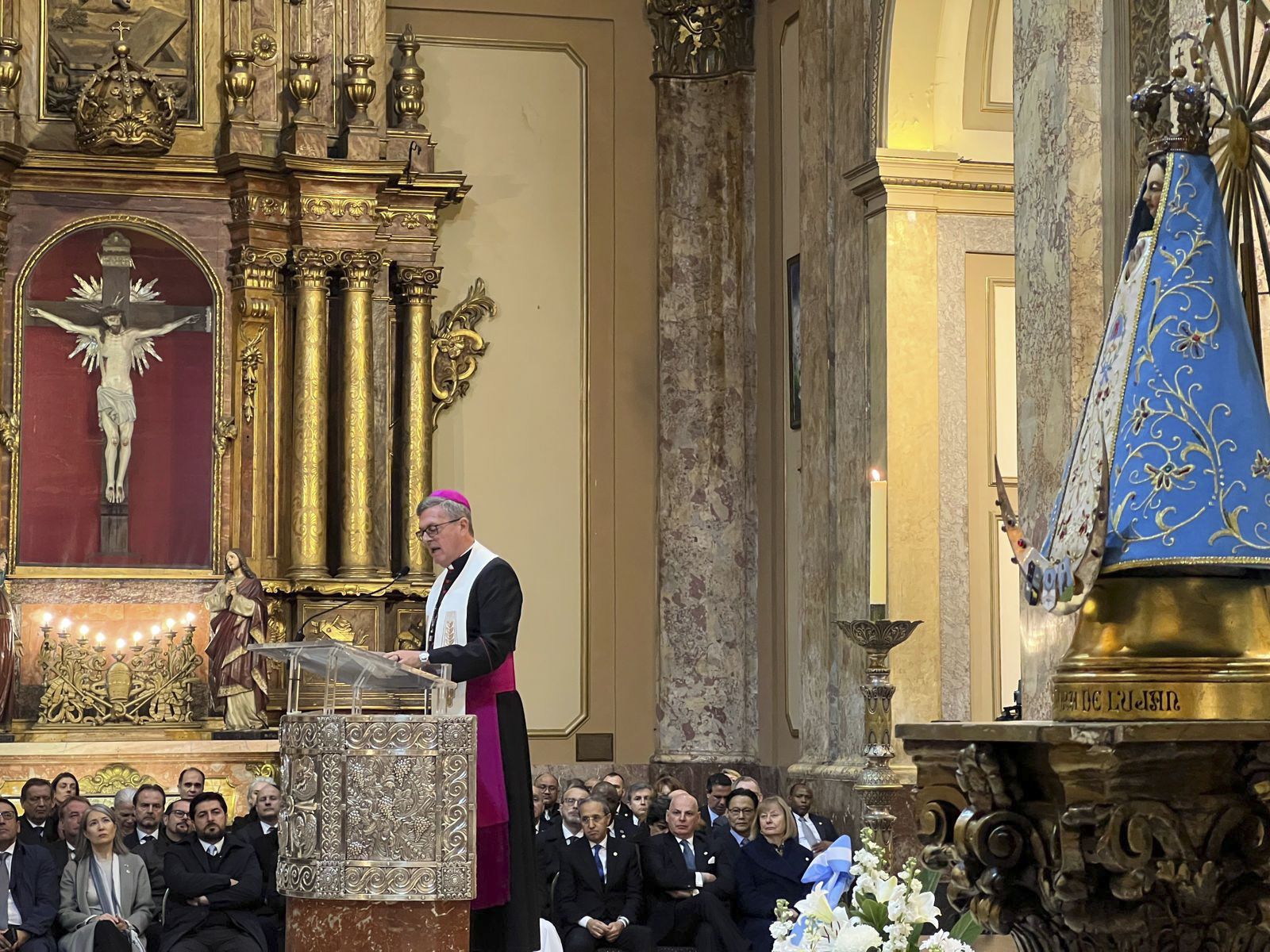 Tras el Tedeum, Garc&iacute;a Cuerva reiter&oacute; sus cr&iacute;ticas a la dirigencia pol&iacute;tica: 