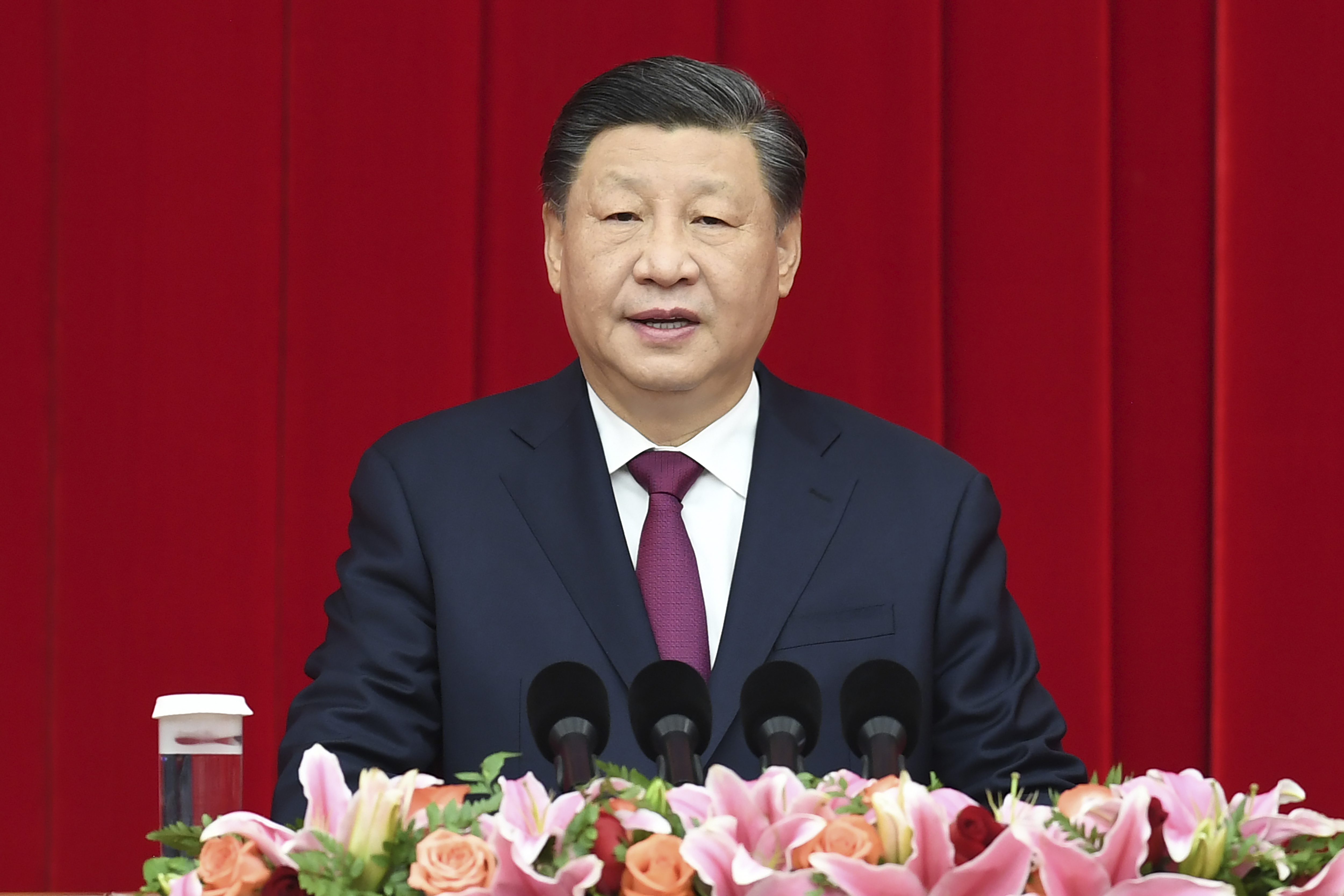 Xi Jinping logró su polémico tercer mandato y profundizo el control en todos los ámbitos dle país (AP)