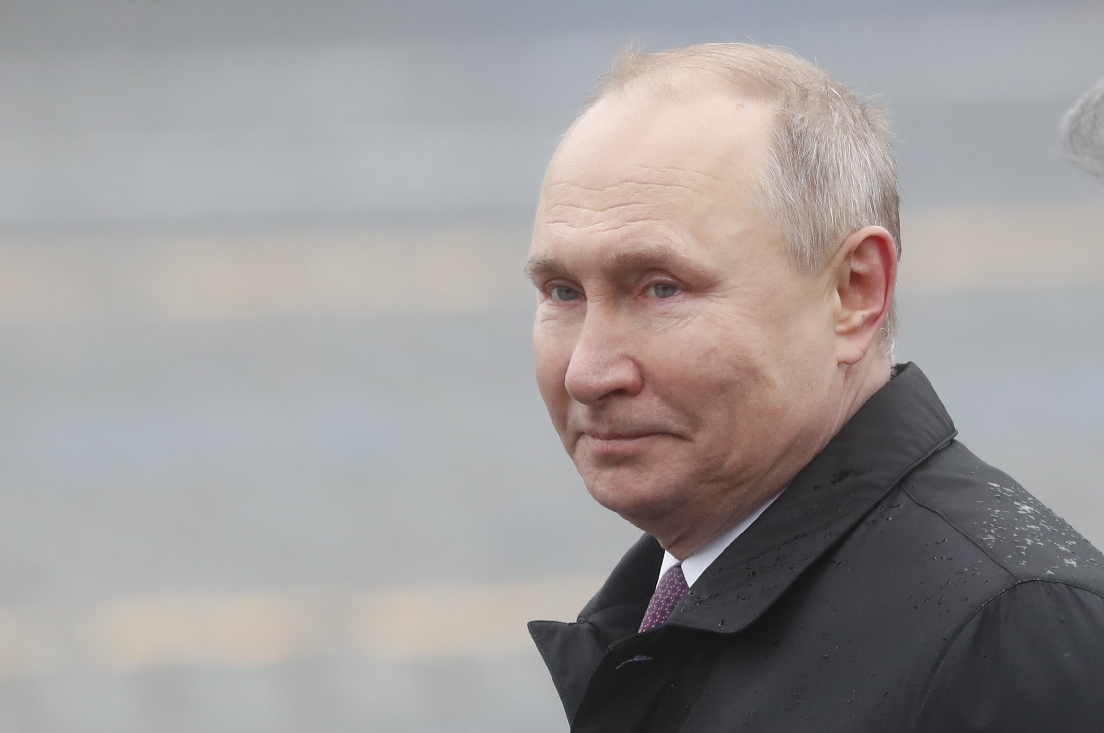 El riesgo de un intercambio nuclear es el más alto de los últimos 40 años “debido al belicismo ruso” de Vladimir Putin (EFE/EPA/MAXIM SHIPENKOV/Archivo)
