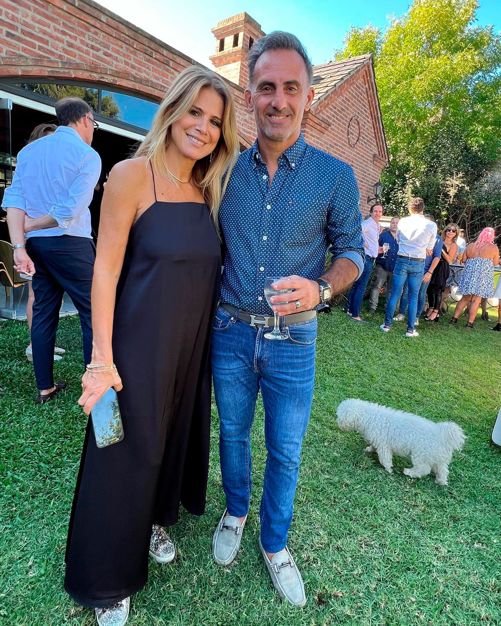 Flavia Palmiero and Diego Latorre at Yanina's birthday party