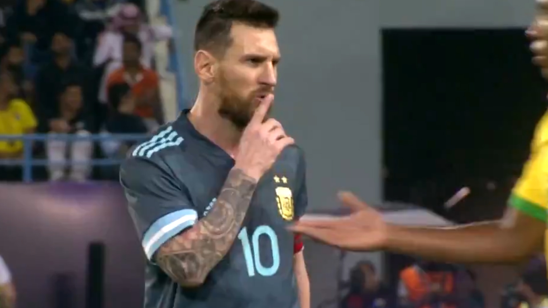 Uno de los cruces con Messi: el momento en el que el argentino mandó a callar a Tite