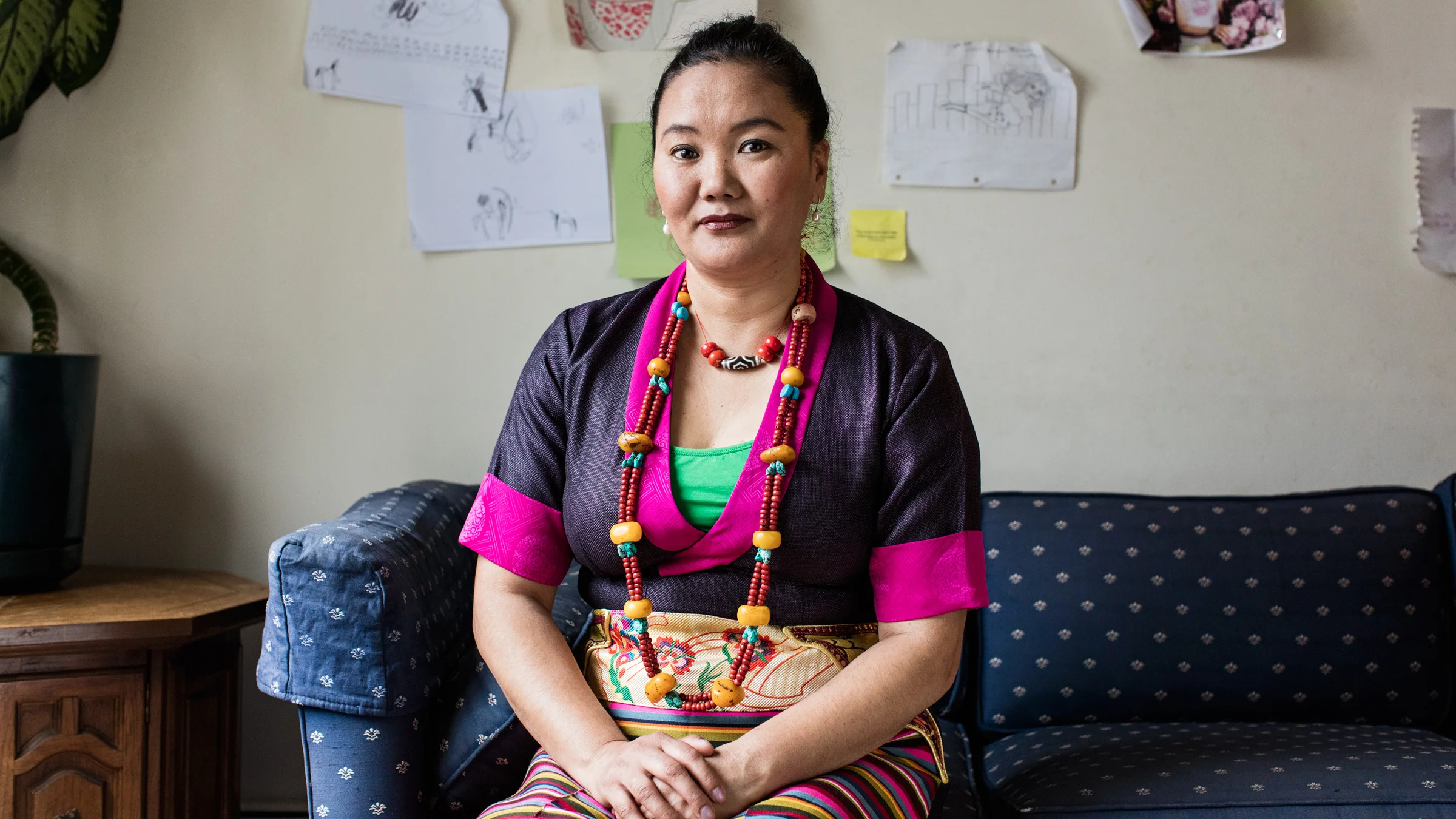 Lhakpa Sherpa trabaja en un supermercado en Estados Unidos y cada viaje al Everest es un riesgo financiero para su familia