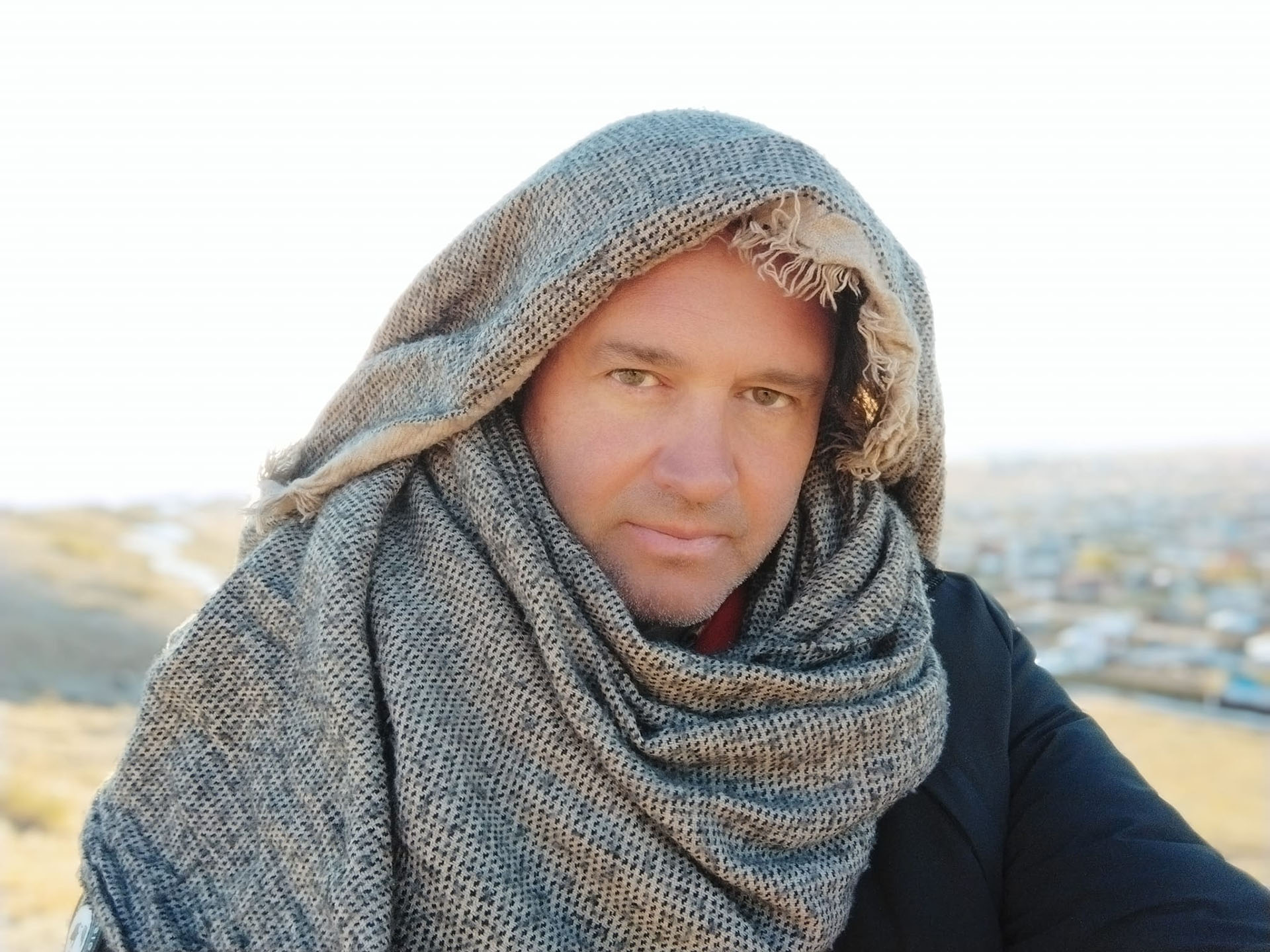 Arturo Prins en el desierto del Gobi