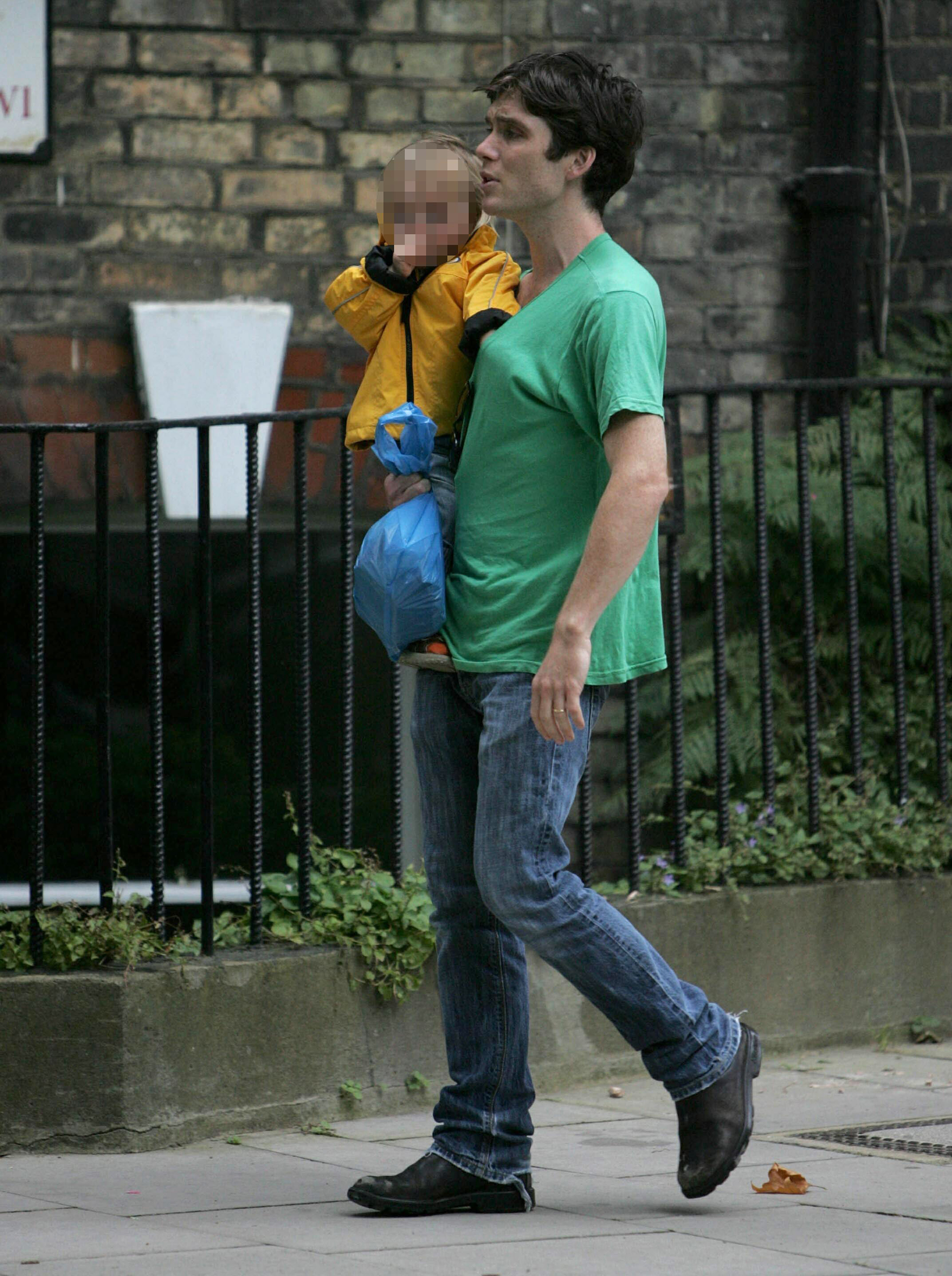 Cillian Murphy out and about in North London, Britain - 23 Jul 2007 (The Grosby Group)