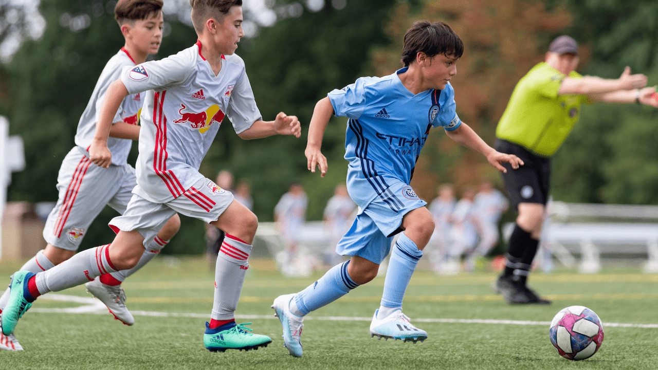 Tiene raíces argentinas y apenas 14 años: quién es Máximo Carrizo, el  fichaje más joven en la historia de la MLS - Infobae