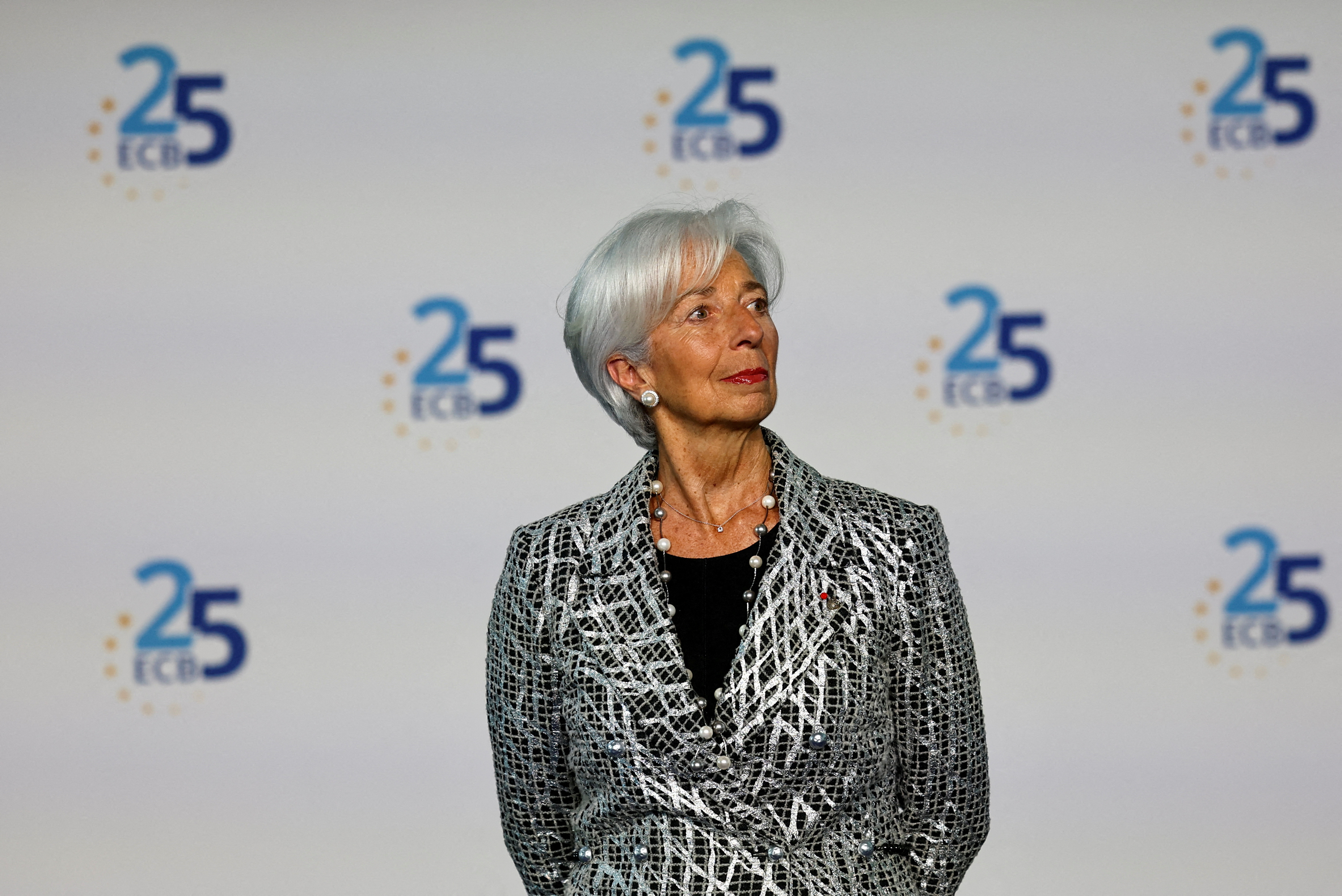 European Central Bank president Christine Lagarde waits to welcome guests during a ceremony to celebrate the 25th anniversary of the ECB, in Frankfurt, Germany, May 24, 2023. REUTERS/Kai Pfaffenbach /Pool