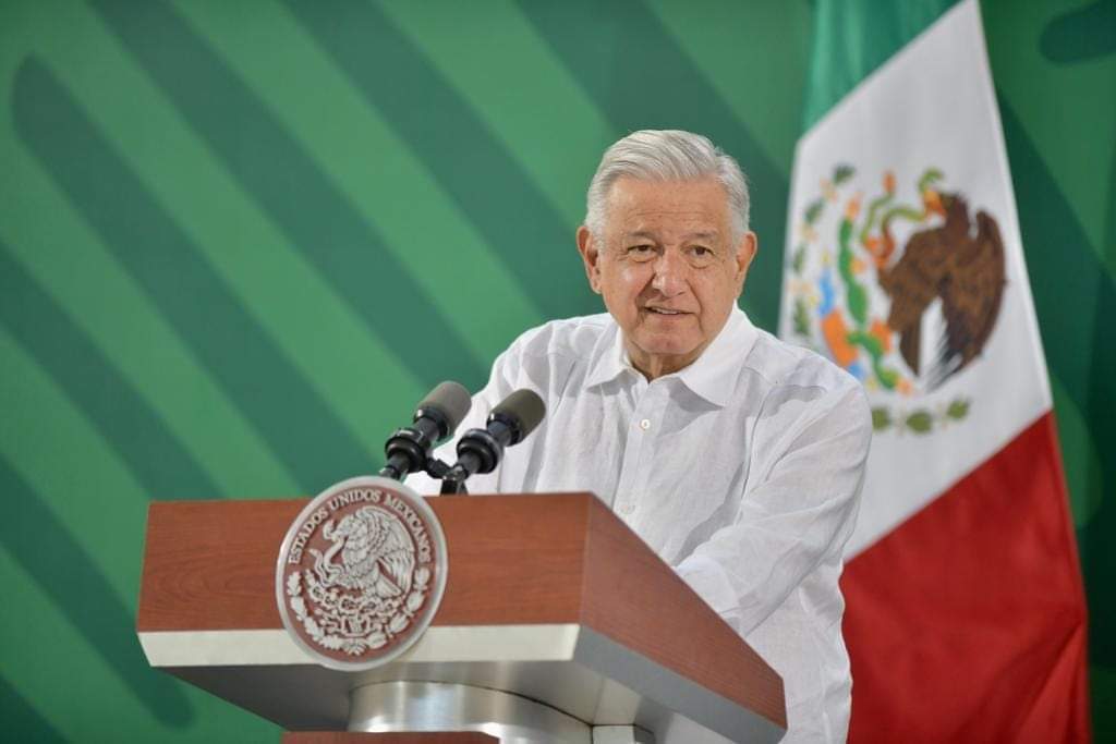 El presidente de México minimizó la denuncia que el PRD presentó en su contra ante el INE (Twitter / @SOMOS_XALAPA)