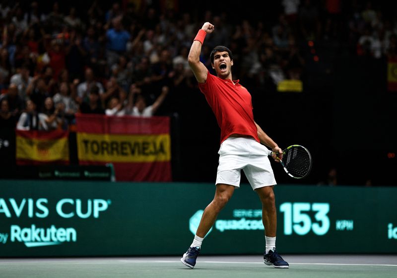 Con 19 años, Alcaraz es el número uno del tenis mundial (Reuters)