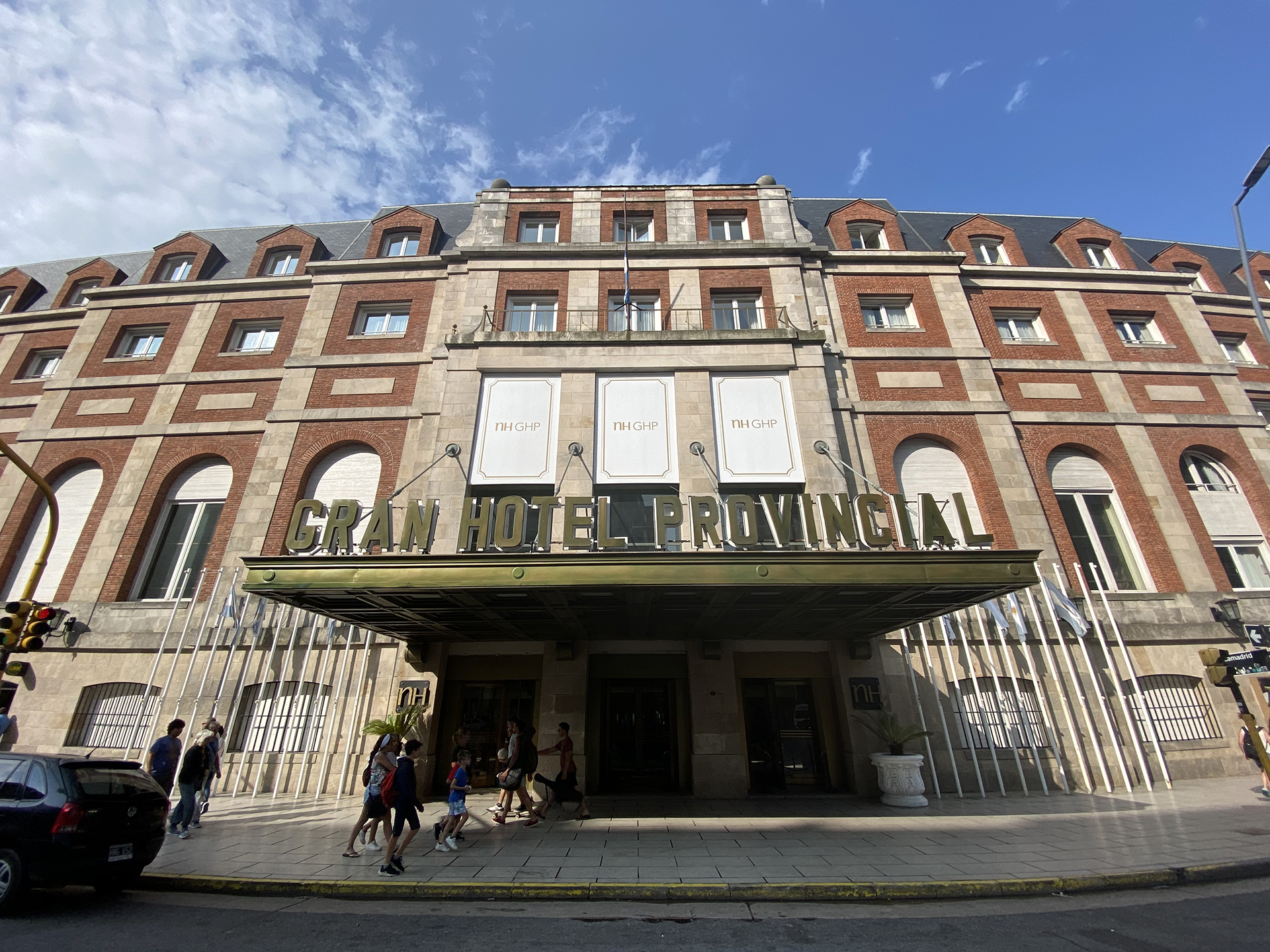 El Gran Hotel Provincial en Mar del Plata mantiene las puertas cerradas