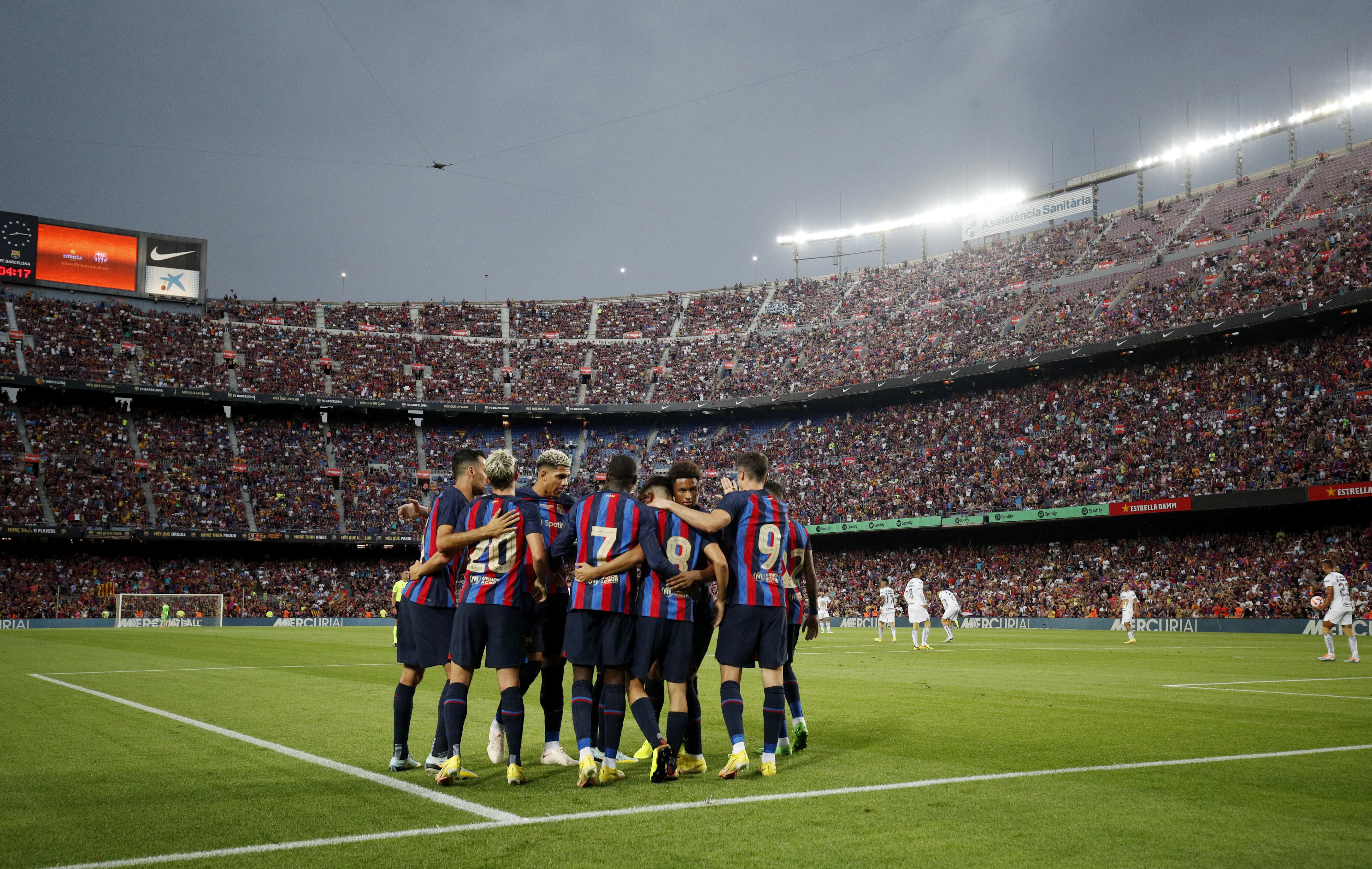 Barcelona quiere volver a ser uno de los más poderosos de Europa (Reuters)