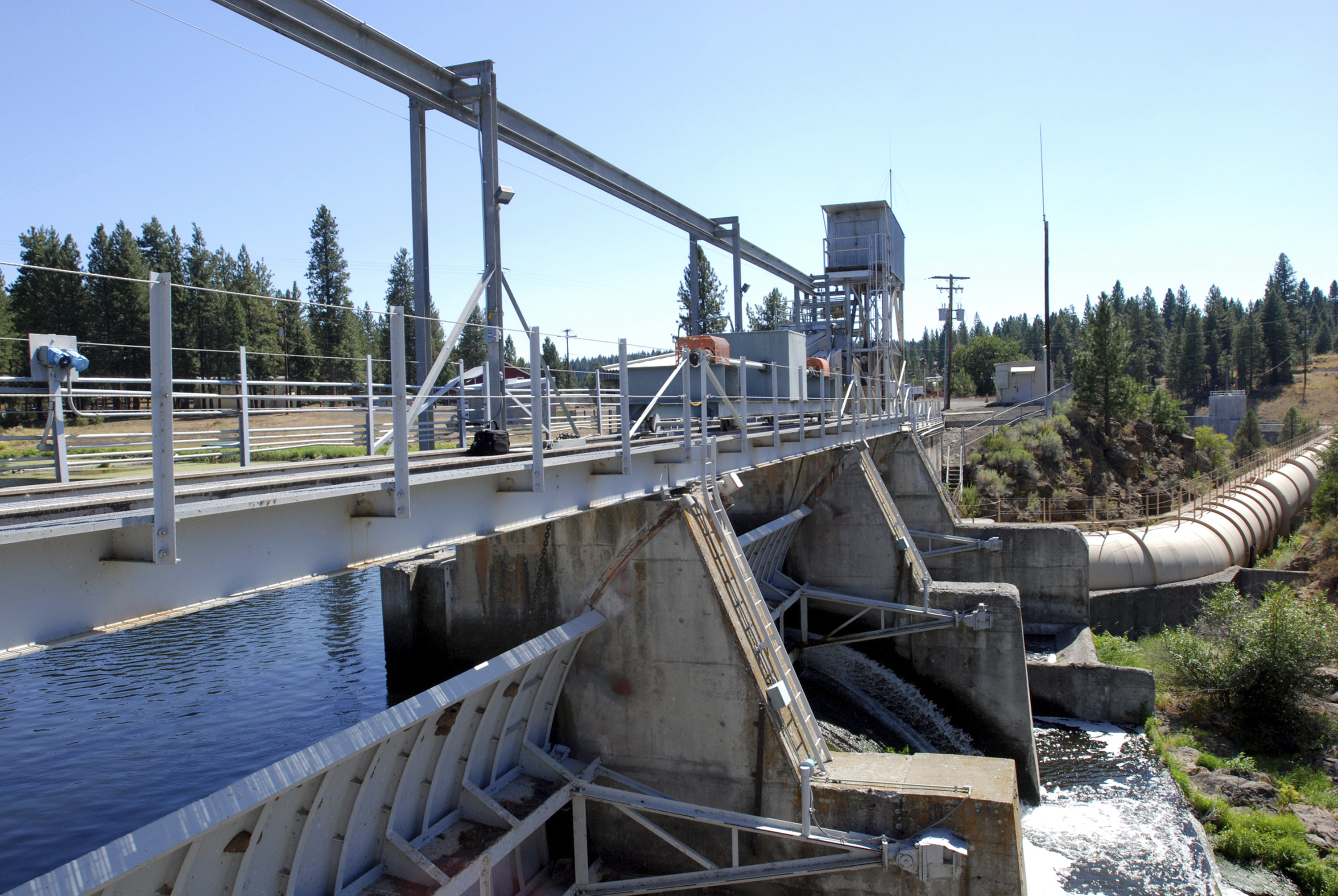 En una monumental obra de ingeniería, EEUU demolerá cuatro represas en California para restaurar un río