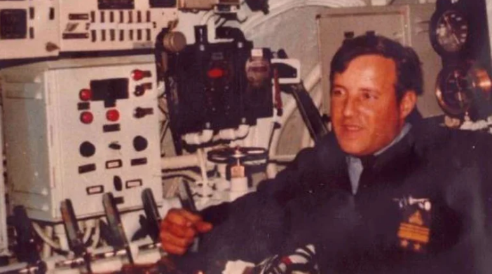 Félix Artuso era maquinista en el submarino Santa Fe, que participó en la guerra de Malvinas. Tuvo una incomprensible muerte.