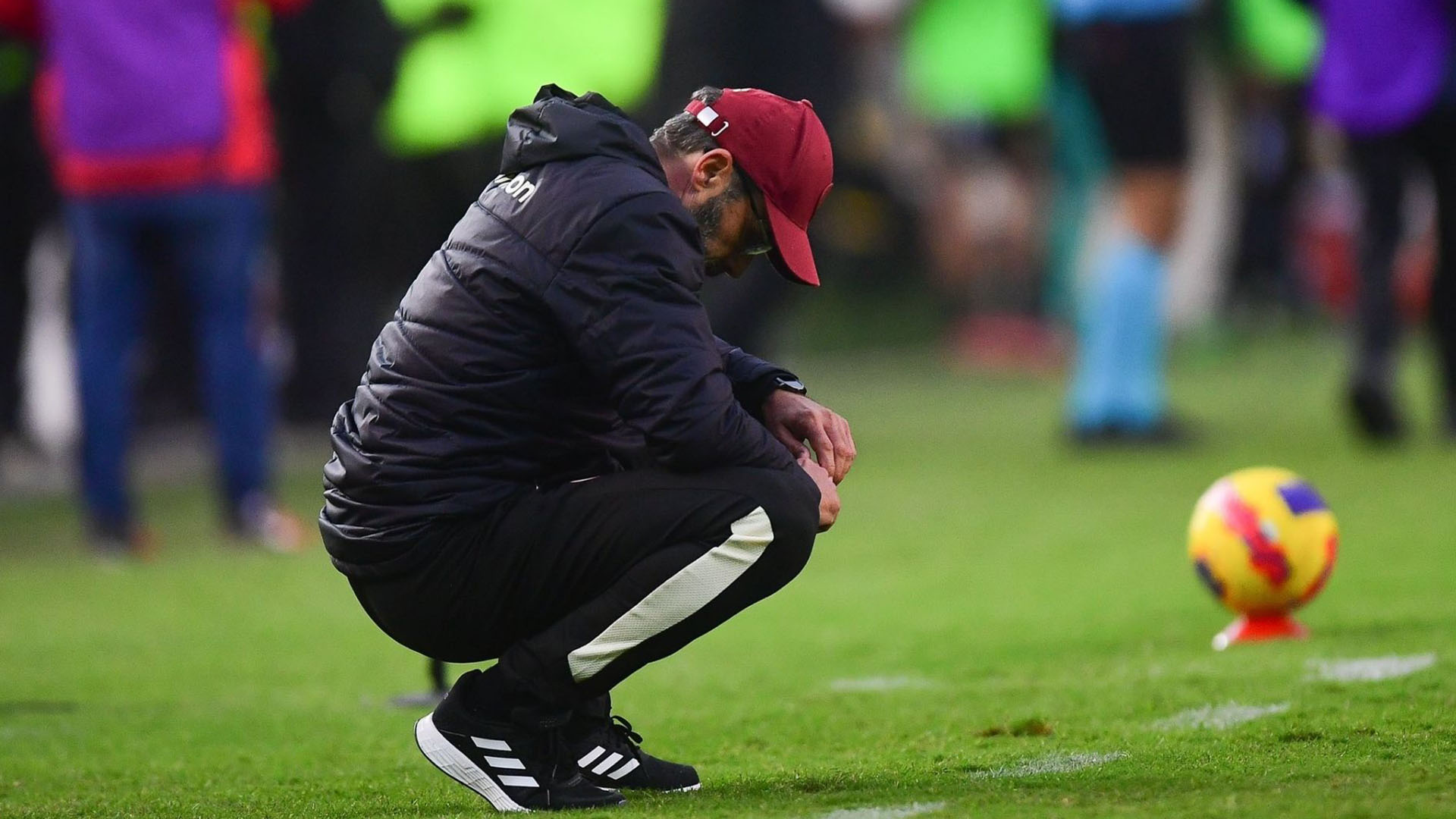 Carlos Compagnucci sumó su tercera derrota consecutiva con Universitario ante Mannucci en Trujillo. (Difusión)