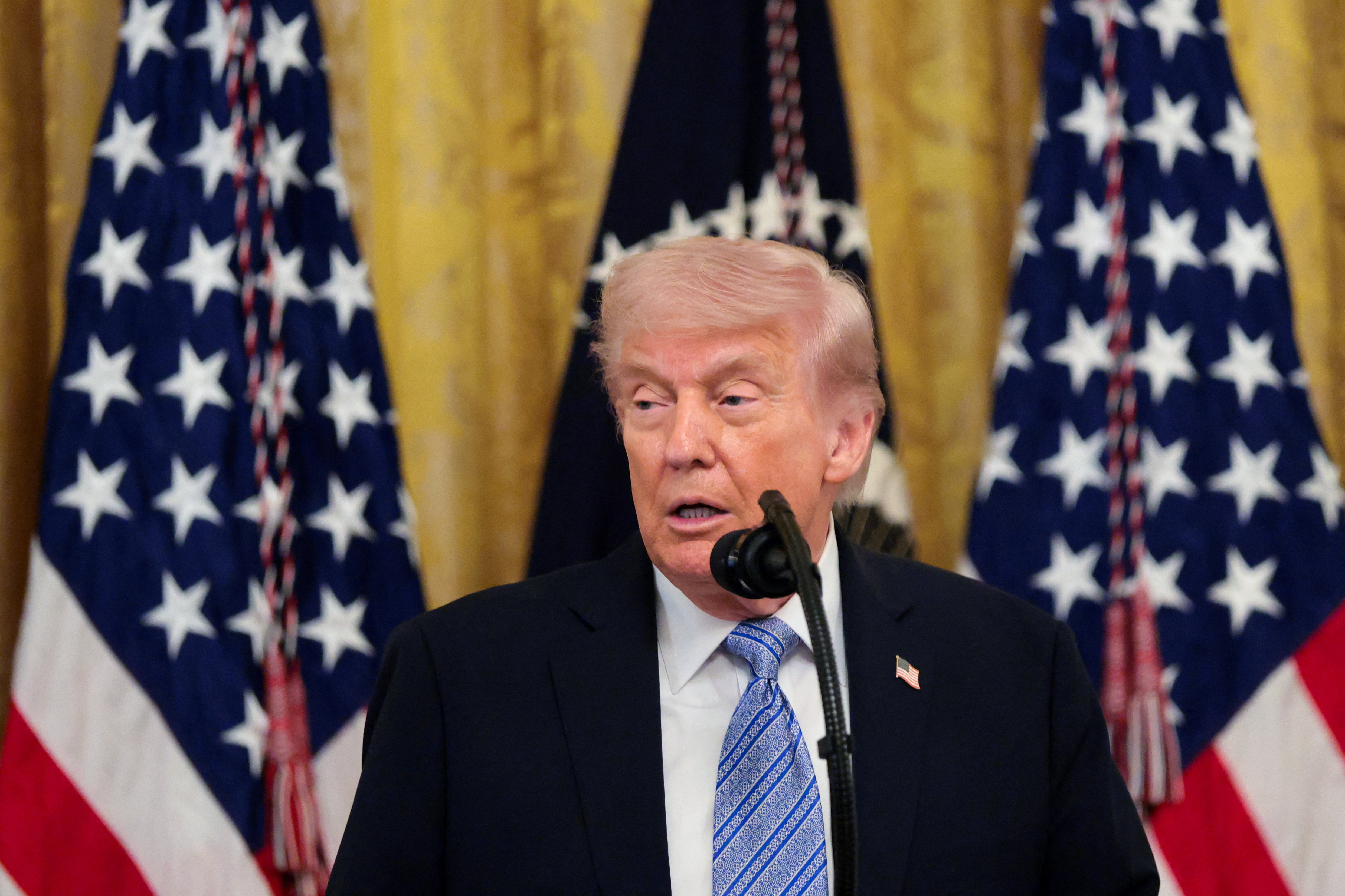 Donald Trump suspendi&oacute; el 