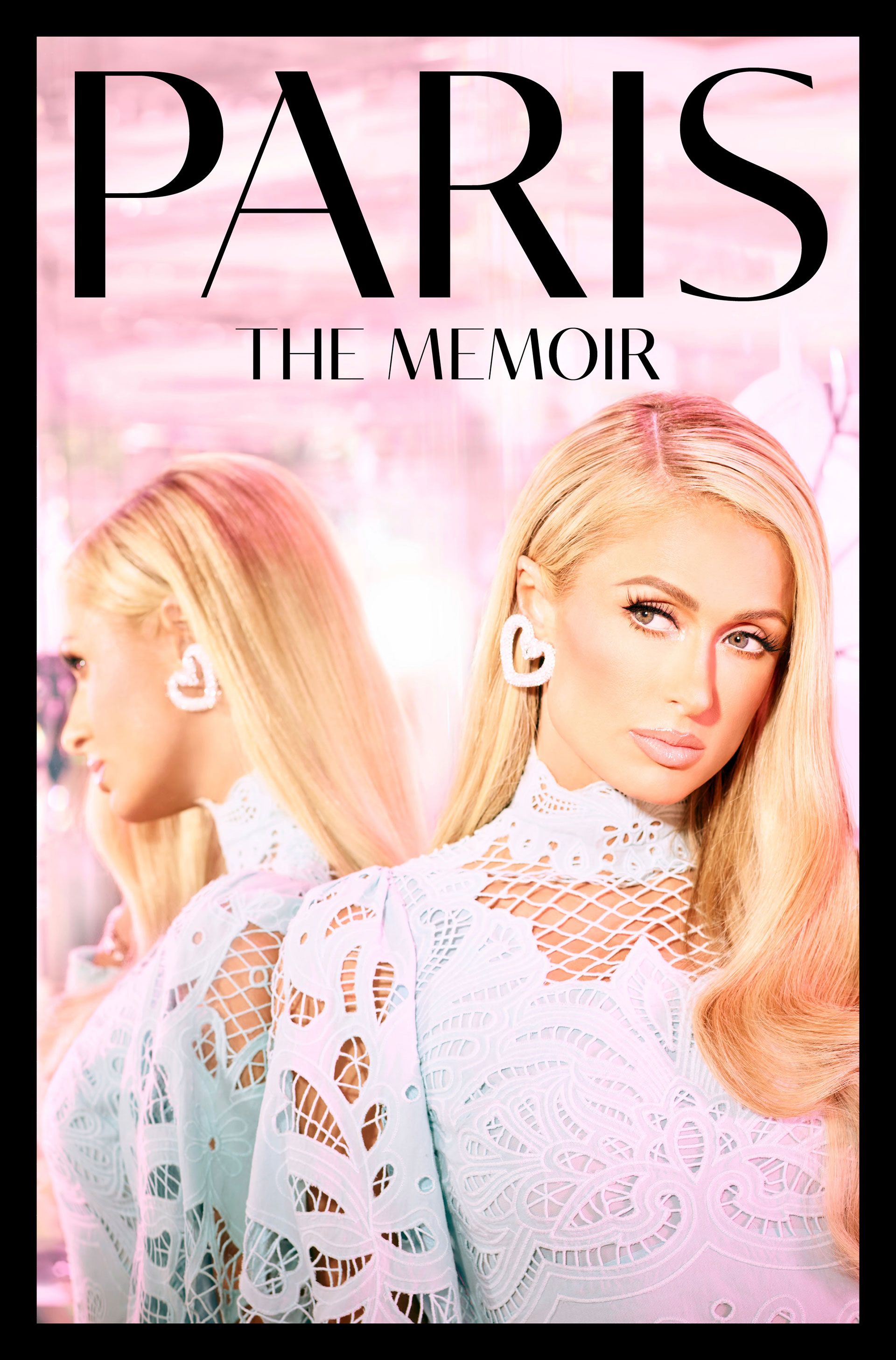 Esta imagen de portada publicada por Dey Street muestra "Paris: The Memoir" de Paris Hilton (Calle Dey vía AP)
