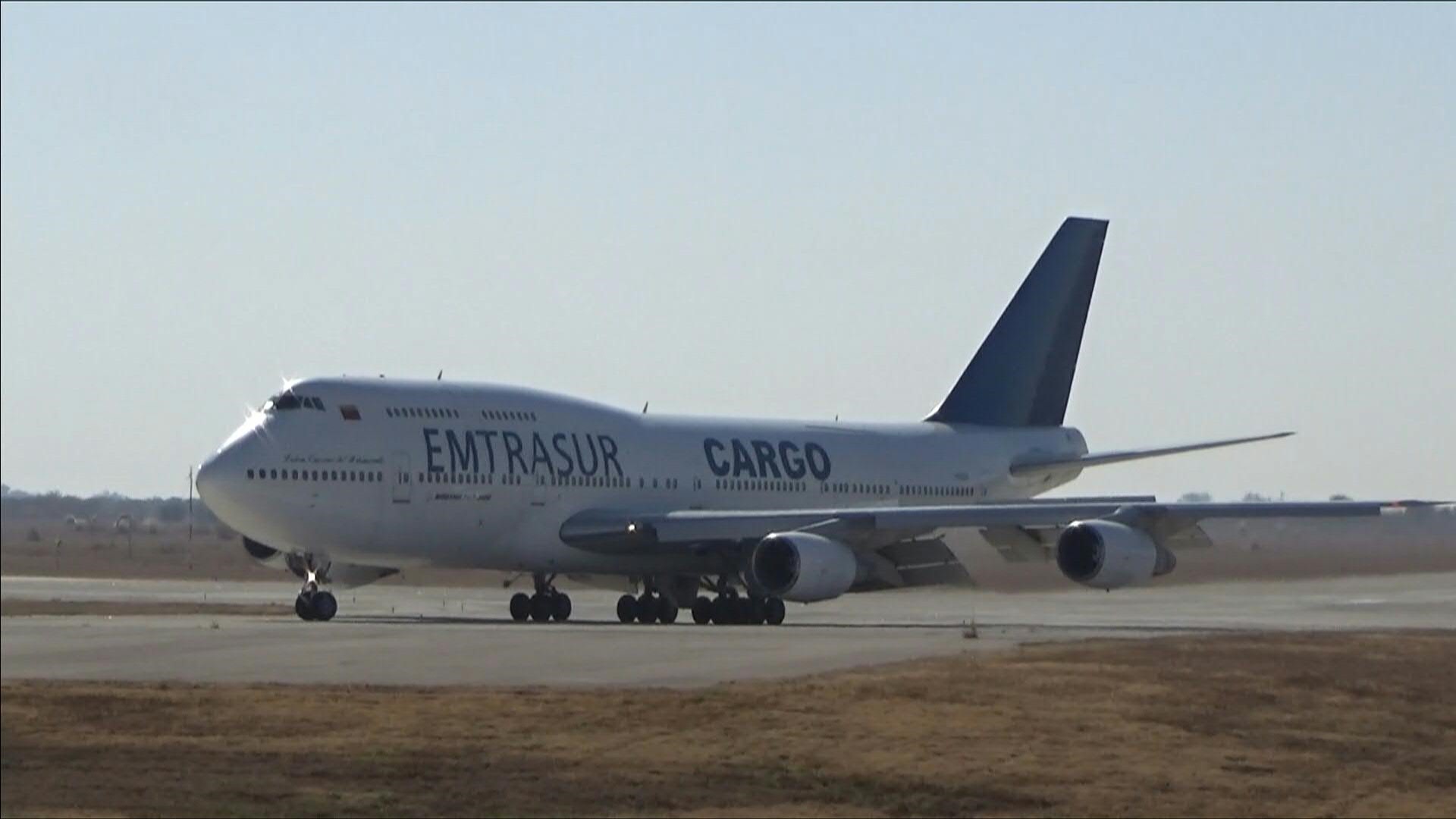 El Boeing 747 de Emtrasur, investigado por nexos con el terrorismo, sigue retenido en Buenos Aires