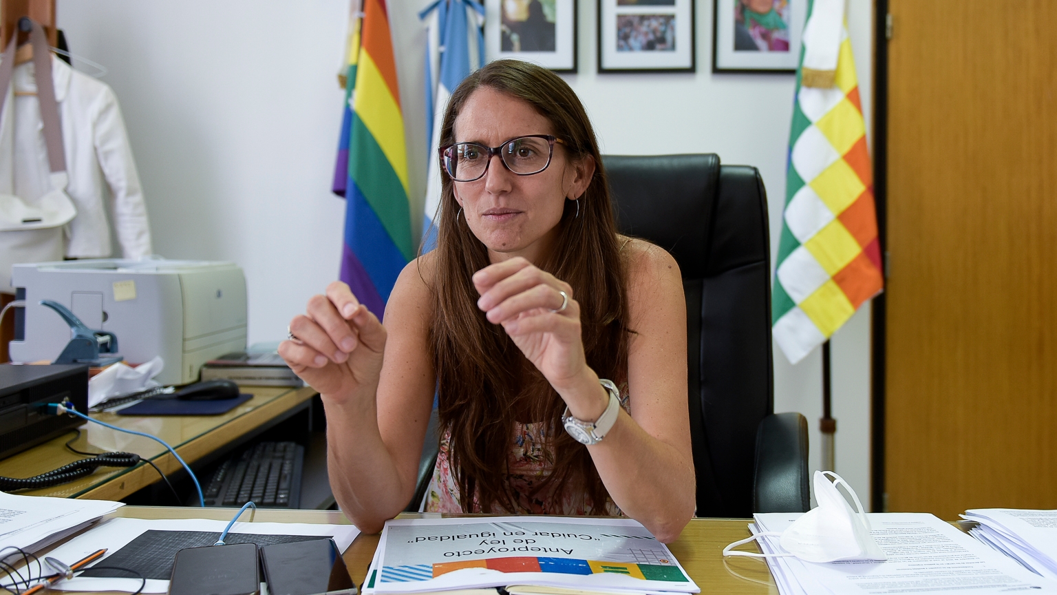 La abogada de derechos humanos, Elizabeth Gómez Alcorta, presentó su renuncia "indeclinable" al frente del ministerio de Mujeres, Géneros y Diversidad