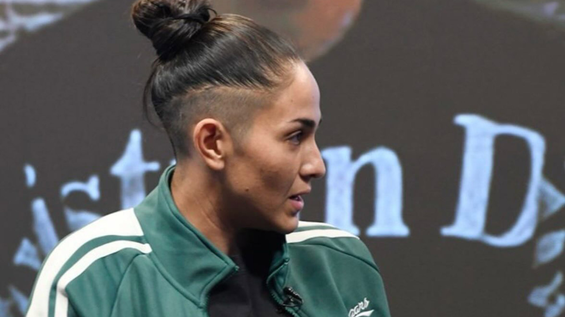 Roc&iacute;o Morales, la primera mujer en dirigir un equipo de f&uacute;tbol masculino en Santiago del Estero: 