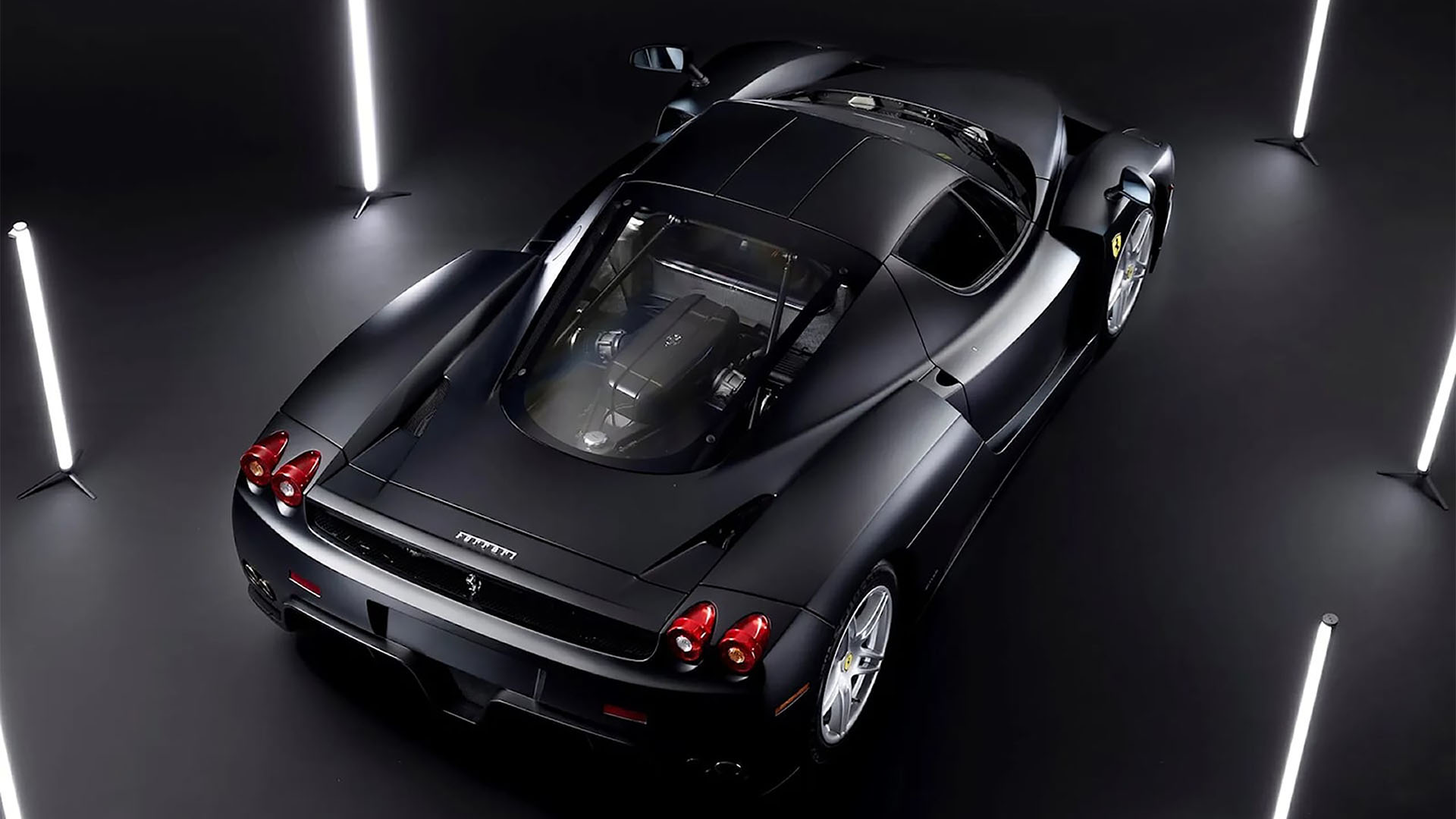 La Ferrari Enzo Nero Opaco tiene apenas 5.700 kilómetros de uso