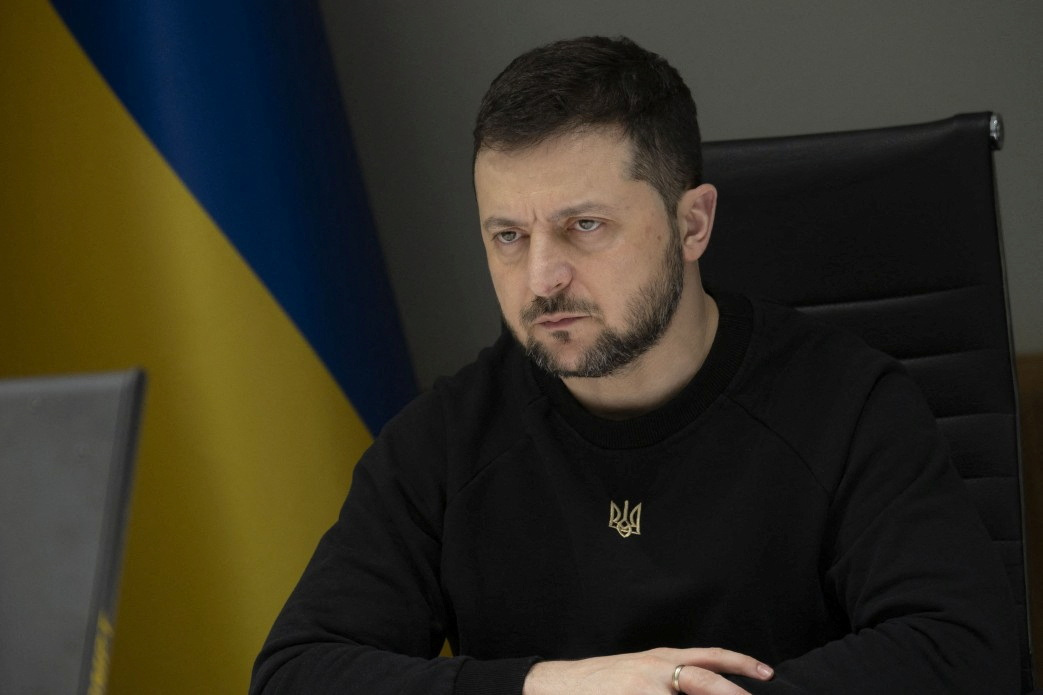 El presidente de Ucrania, Volodimir Zelensky, habla por videoconferencia durante una reunión de ministros de Defensa en la Base Aérea de Ramstein, Alemania. Kiev, Ucrania 20 de enero 2023. Ukrainian Presidential Press Service/Handout via REUTERS