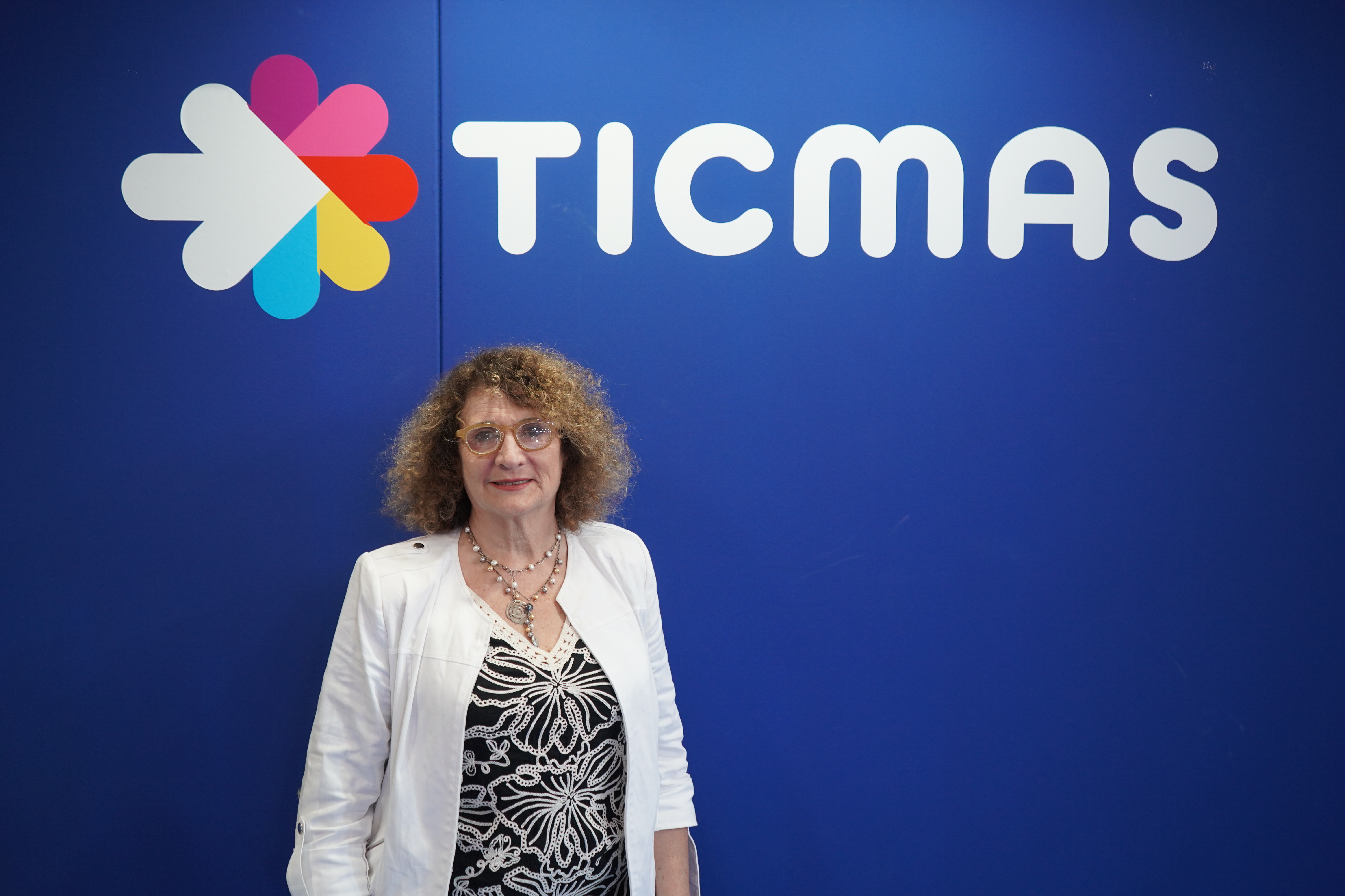 Graciela Bialet en el auditorio de Ticmas en la Feria del Libro (foto: Agustín Brashich)