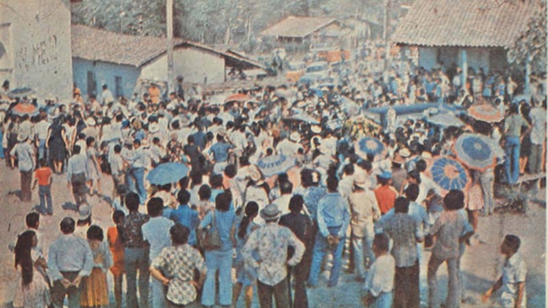 El sepelio de Rutilio Grande en 1977 (Foto EDH/ Archivo)