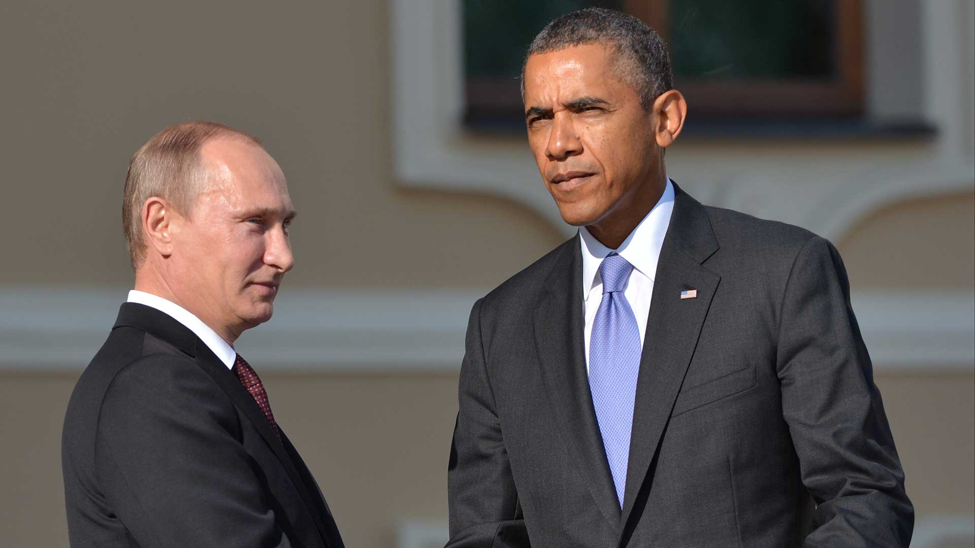 "Físicamente no tenía nada de especial: bajo y compacto, con la complexión de un luchador", describió Obama a Vladimir Putin. (Getty Images)