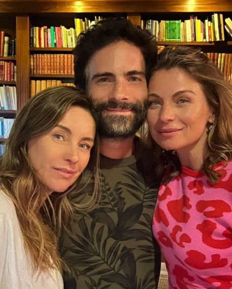 Ludwika Paleta compartió "su gran día" con su hermana, Dominika Paleta, y su gran amigo Osvaldo Benavides (Foto: Instagram)