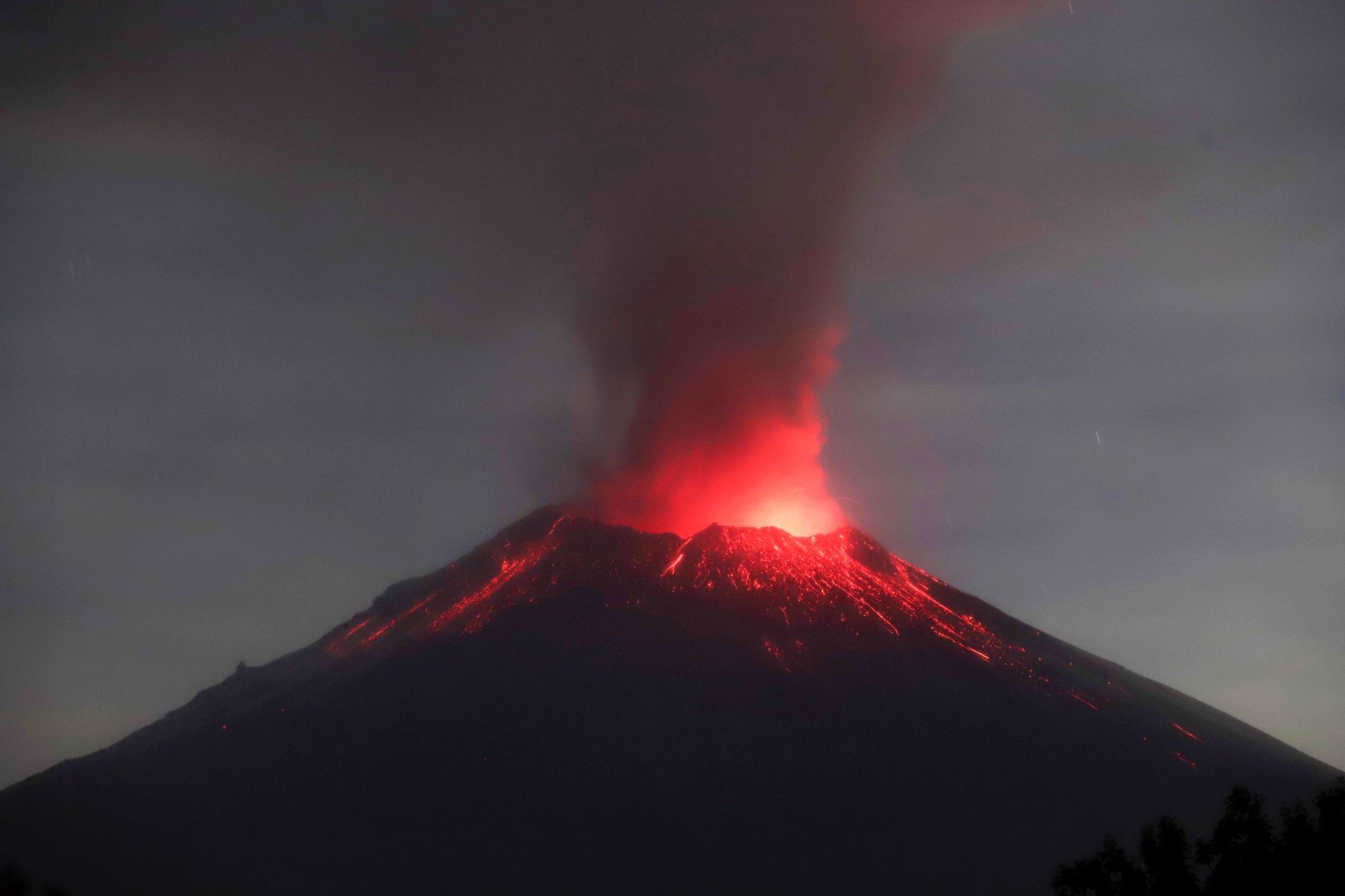 Sedena desplegó más de 7 mil elementos por alerta del volcán Popocatépetl