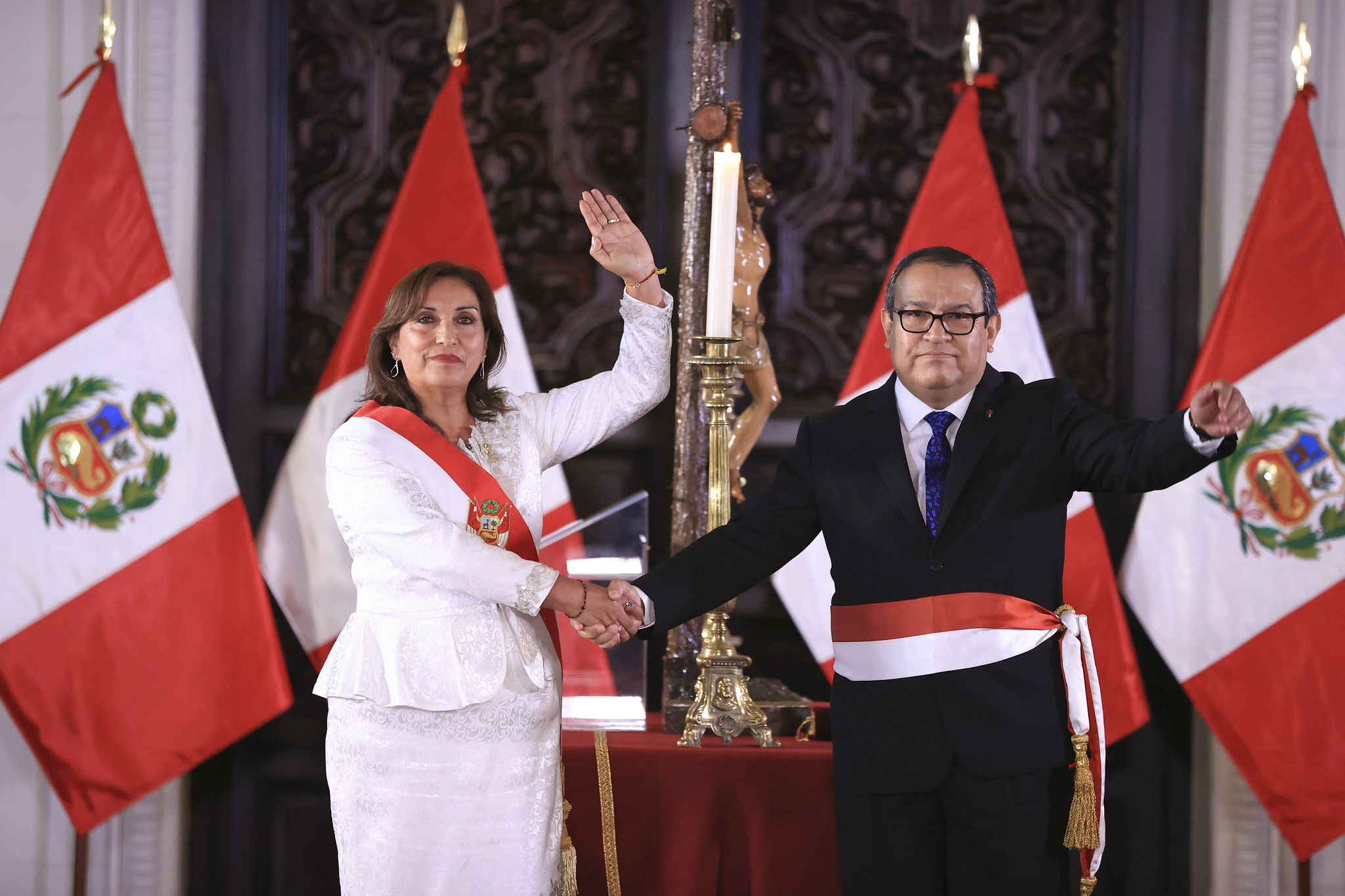 La presidenta Dina Boluarte y el premier Alberto Otárola. 