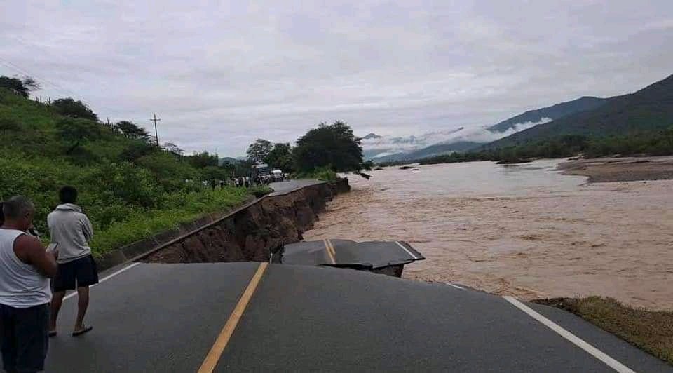 Carreteras afectadas por las lluvias en Piura