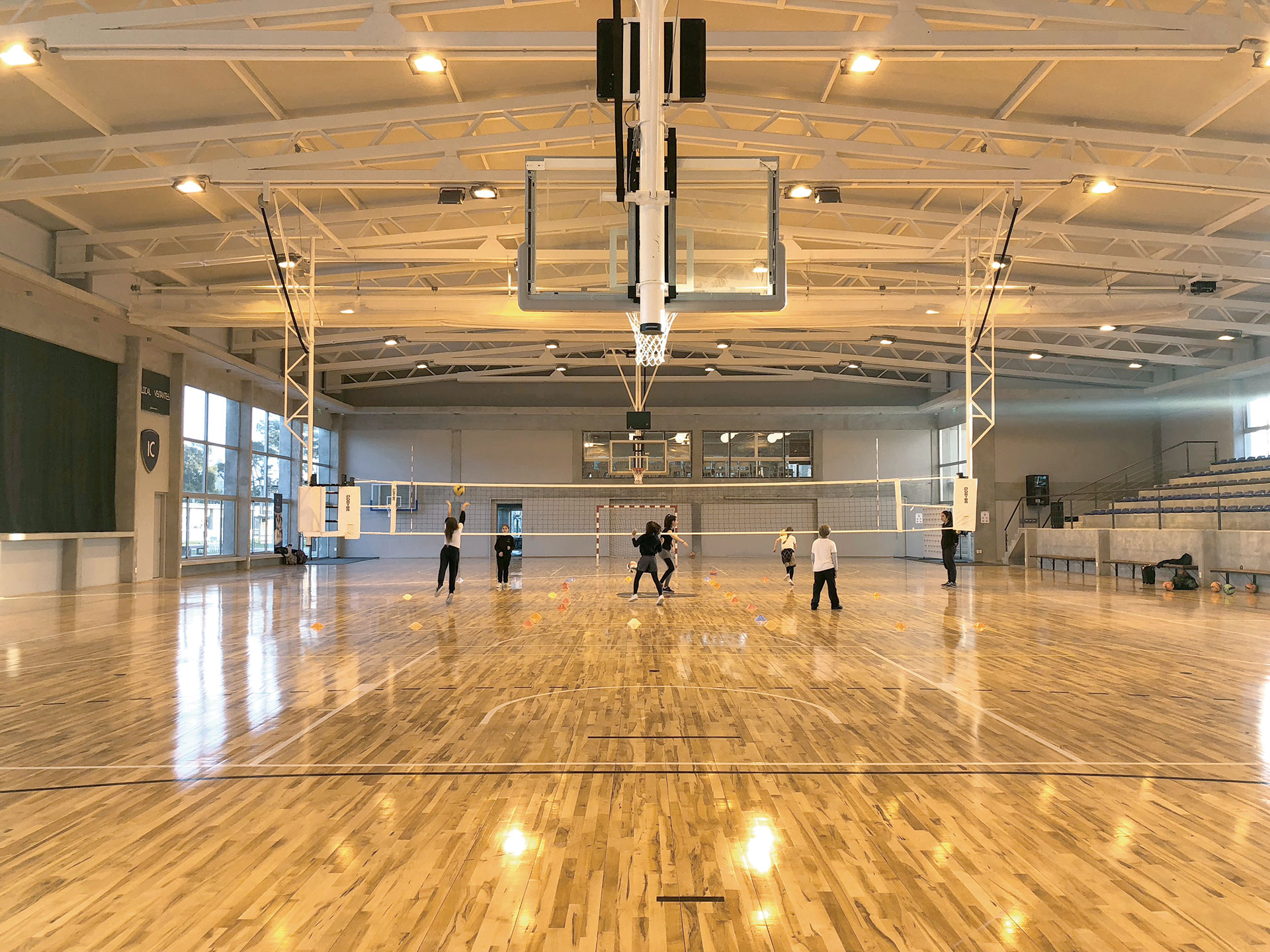 Los tres pilares de la escuela son el deporte, el arte y la tecnología 